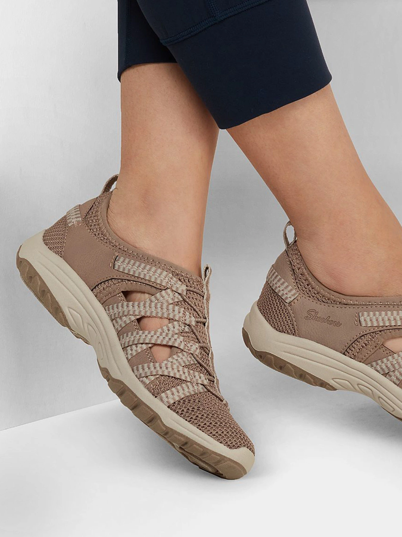 Кросівки Skechers Relaxed Fit®: Breathe Easy - Swing High модель 158383 TPE Фото