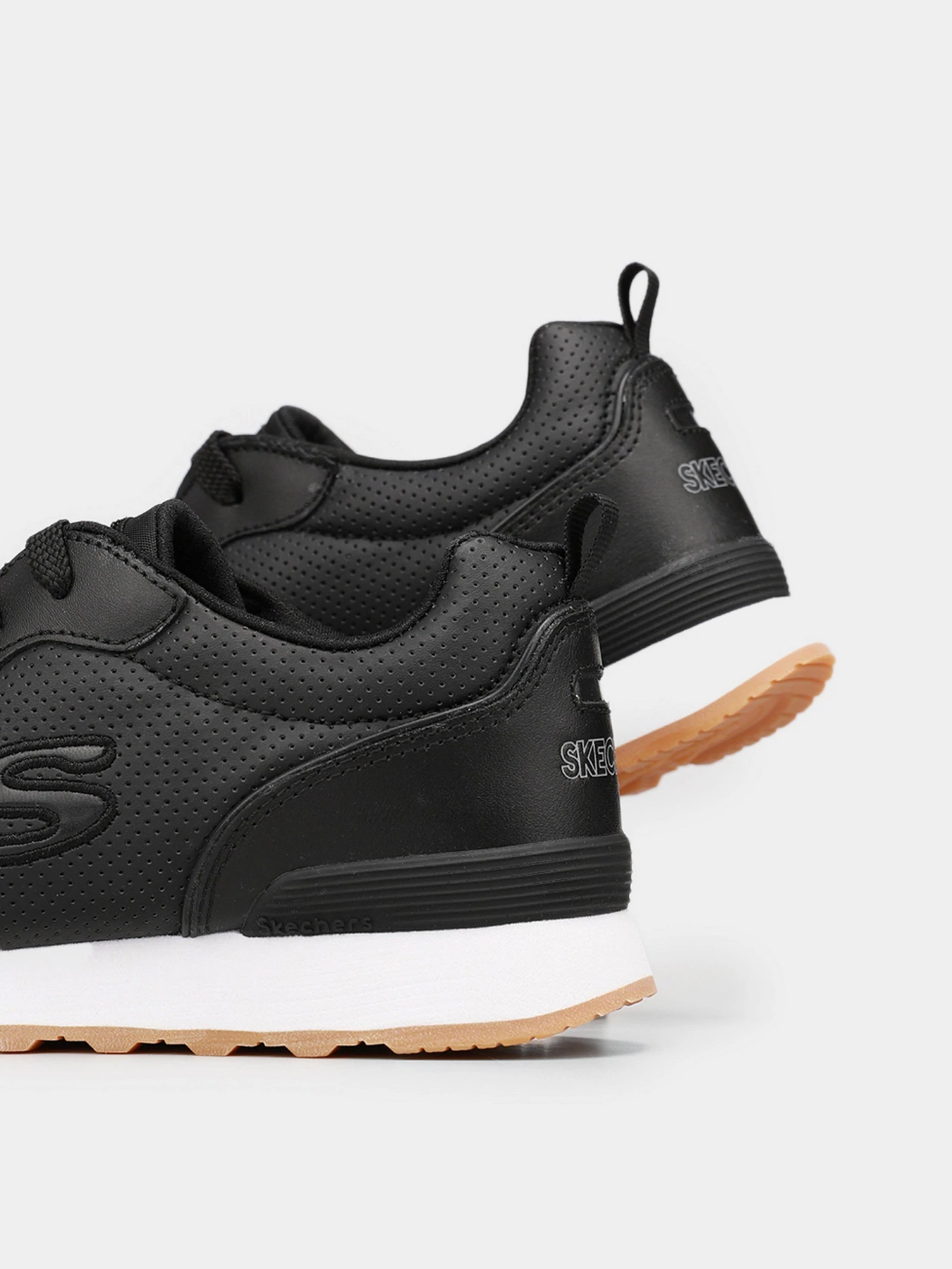 Кросівки Skechers OG 85 модель 155348 BLK Кросівки Skechers OG 85 модель 155348 BLK Фото
