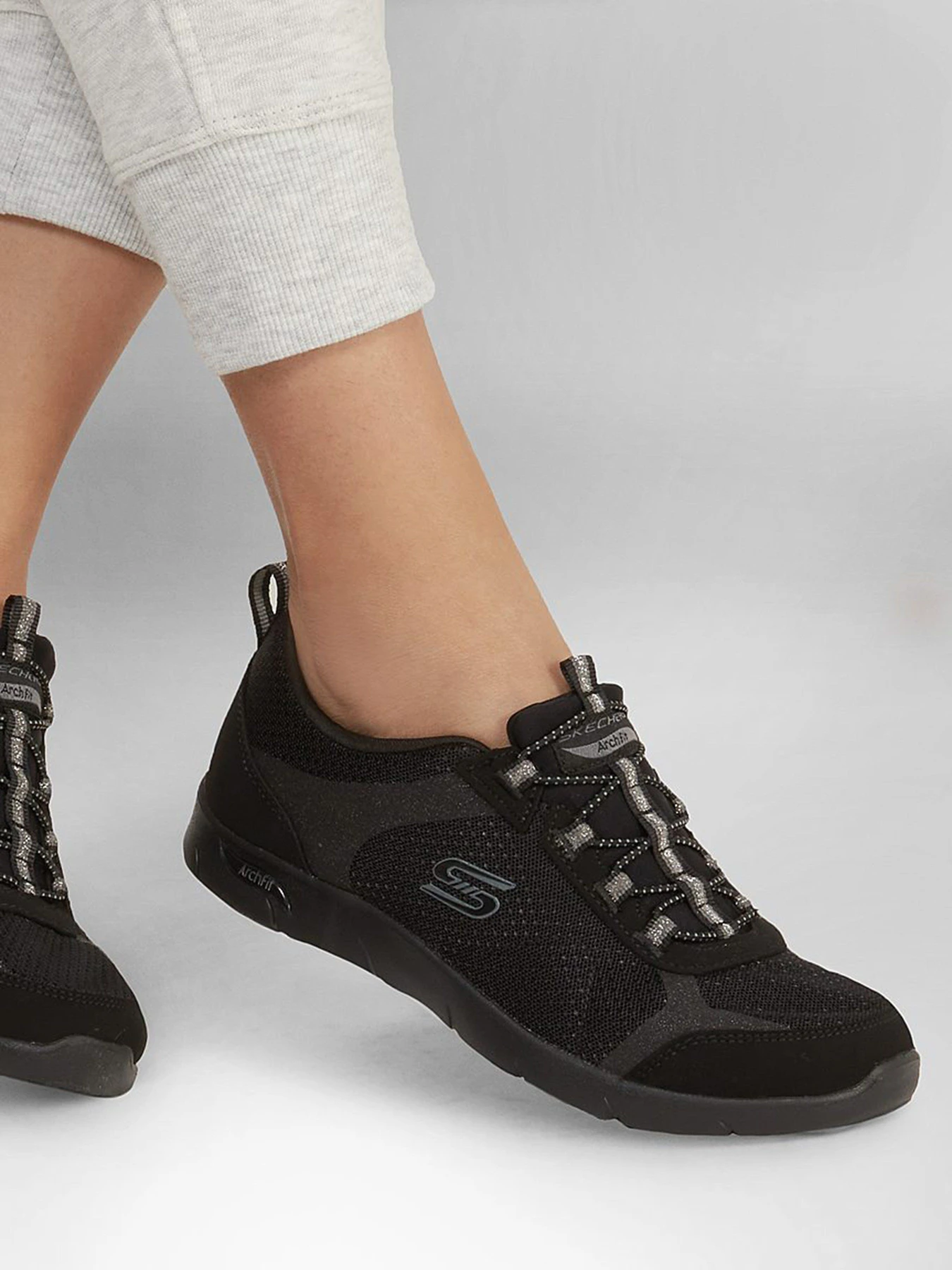 Кроссовки Skechers Arch Fit Refine - Her Best модель 104092 BBK Кроссовки Skechers Arch Fit Refine - Her Best модель 104092 BBK Фото