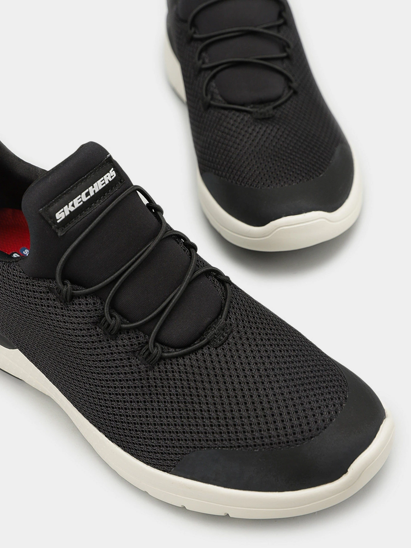Кросівки Skechers Marsing Waiola модель 77281 BKW Фото