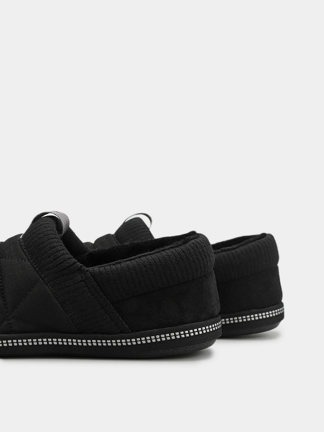 Капці Skechers Cozy Campfire-Camp Nap модель 167218 BBK Фото