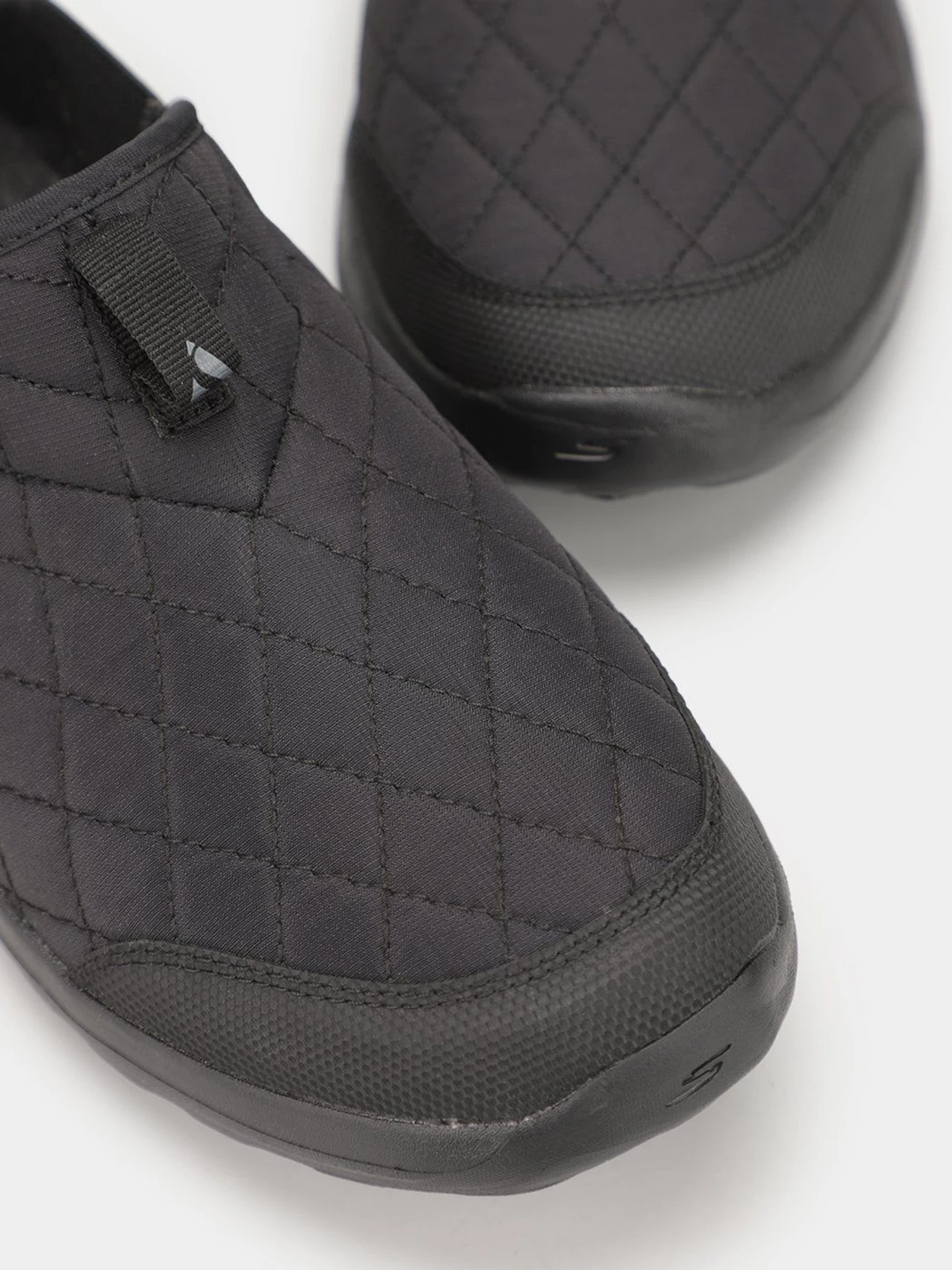 Сліпони та мокасини Skechers Go Walk Lounge-Solace модель 175053 BBK Сліпони та мокасини Skechers Go Walk Lounge-Solace модель 175053 BBK Фото