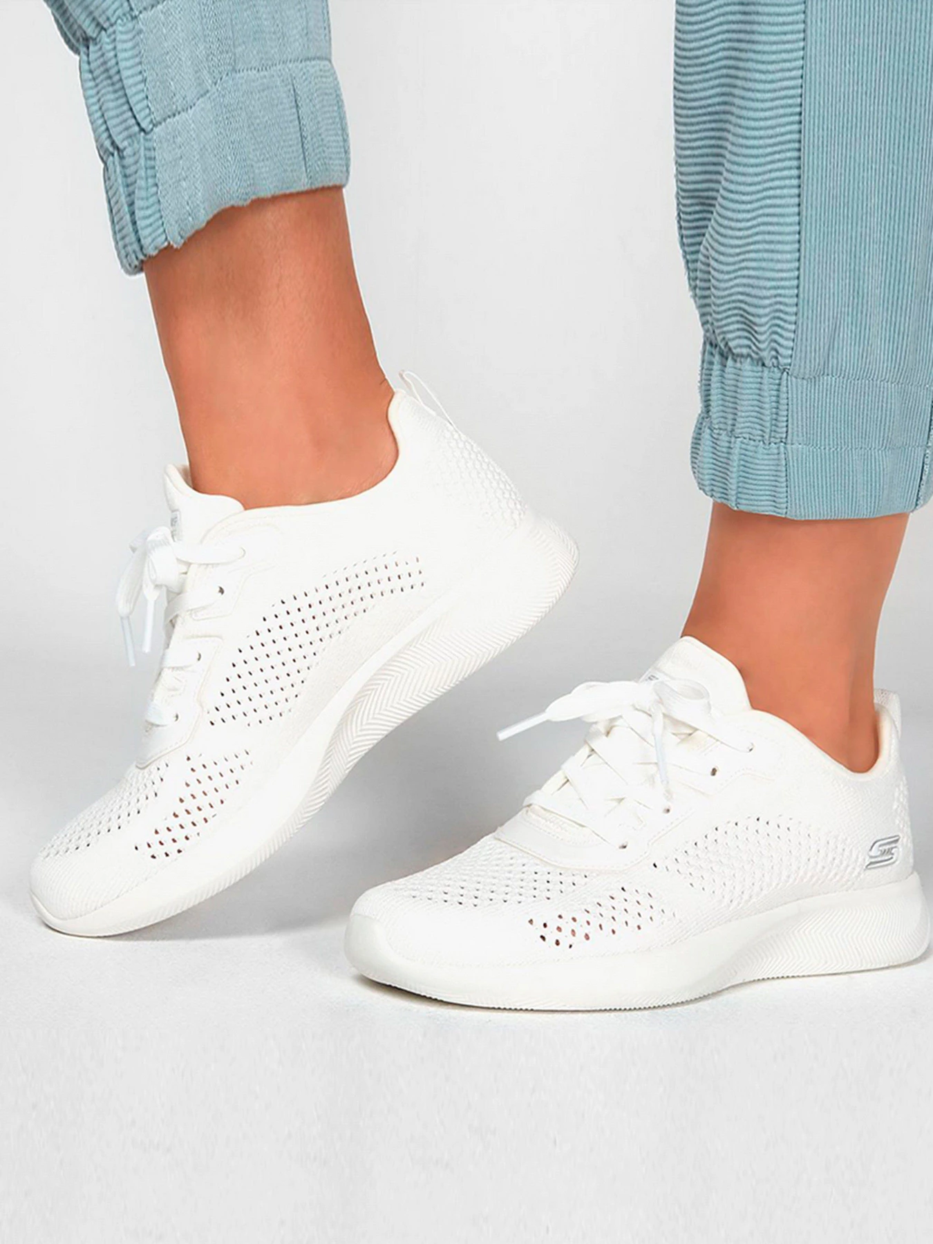 Кроссовки Skechers Bobs Squad 2 модель 117018 WHT Кроссовки Skechers Bobs Squad 2 модель 117018 WHT Фото