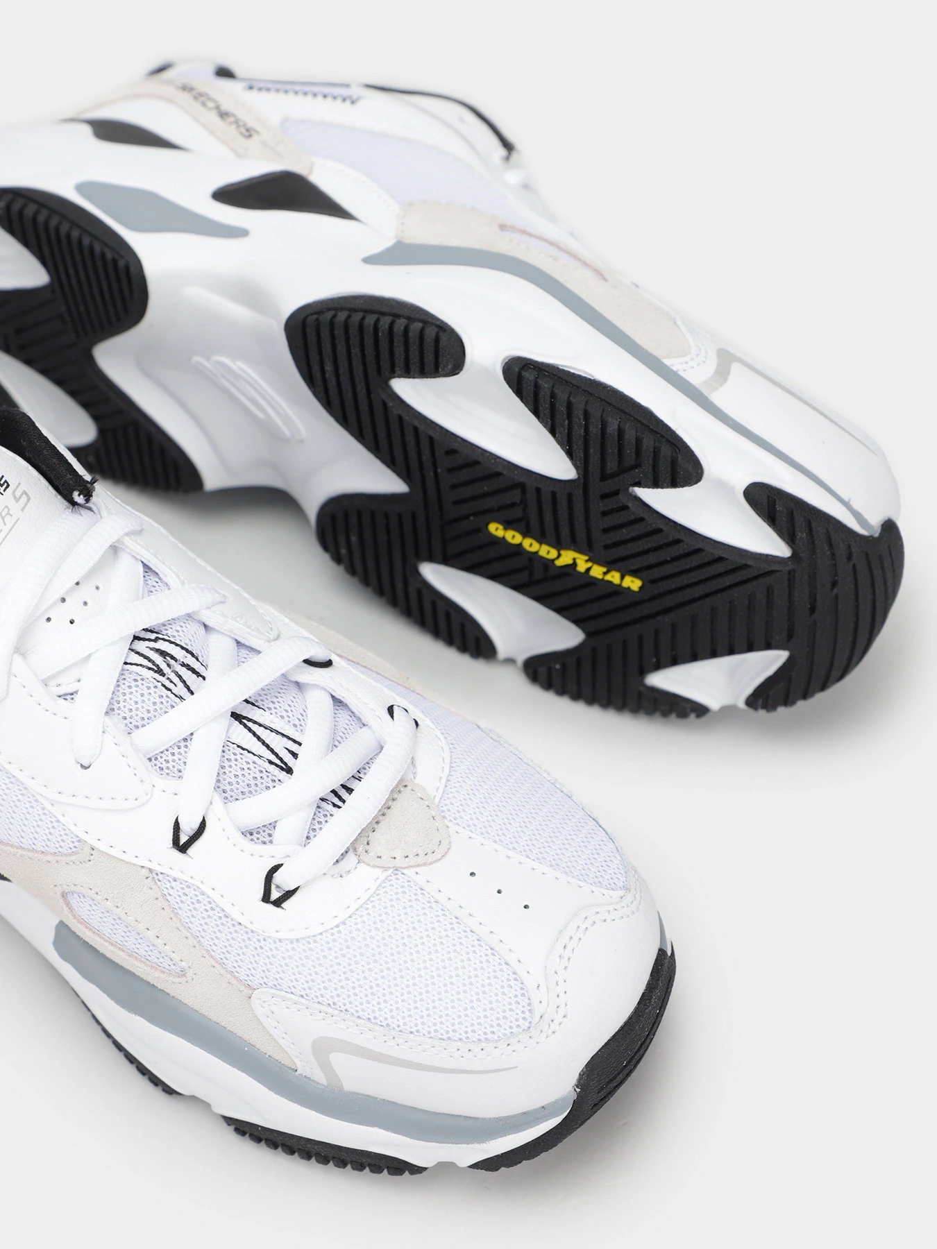 Кроссовки Skechers Lander S - Petal Pusher модель 149895 WBK Кроссовки Skechers Lander S - Petal Pusher модель 149895 WBK Фото