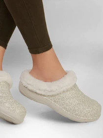 Тапки Skechers Foamies: Cozy Camper Lined - Snow Leopard модель 111357 OFWT Фото