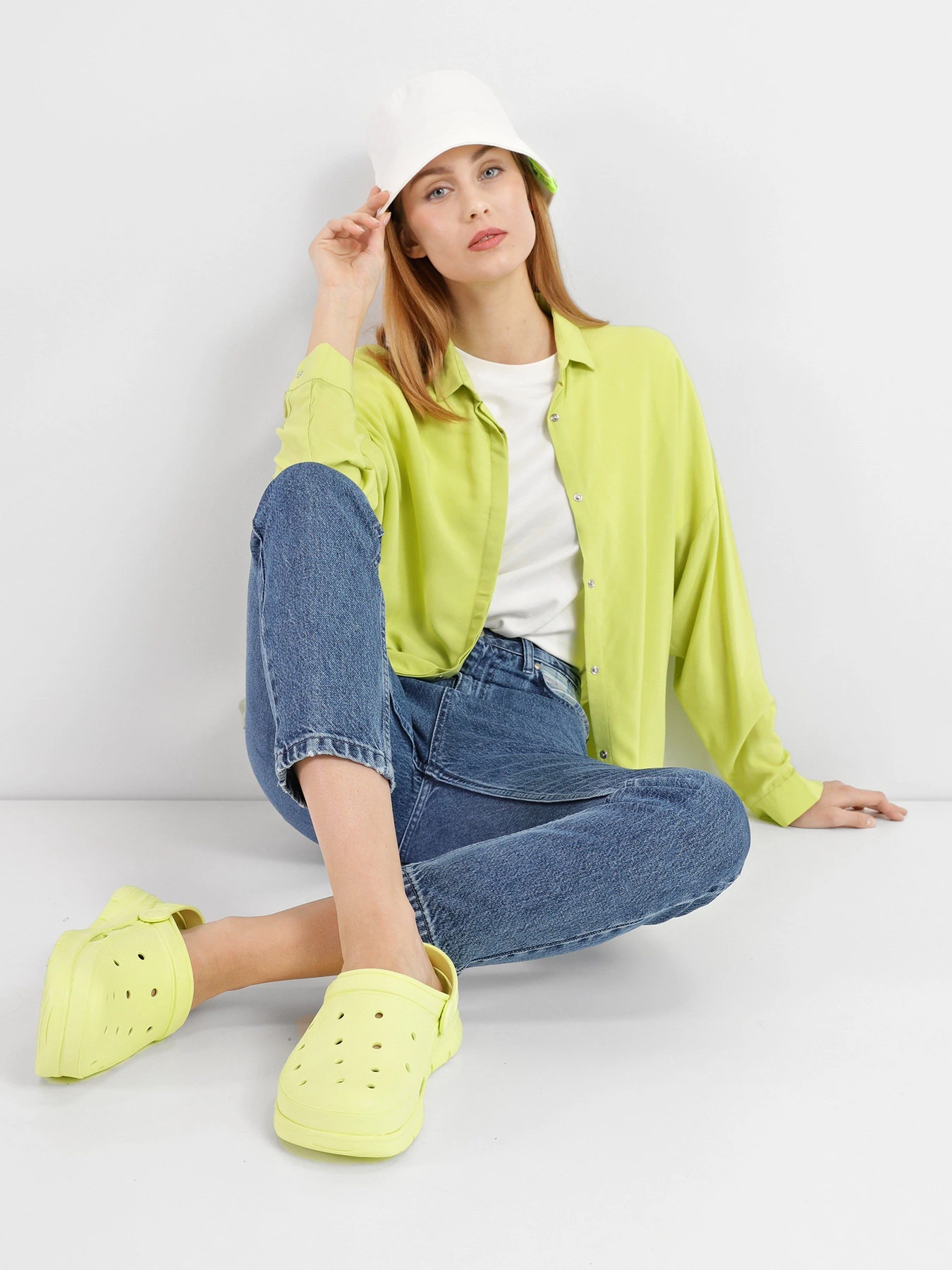 Шлёпанцы Skechers Arch Fit - It's A Fit модель 111385 LIME Шлёпанцы Skechers Arch Fit - It's A Fit модель 111385 LIME Фото