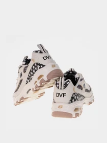 Кроссовки Skechers DVF: D'Lites - Floral Breeze модель 149678 NTBK Фото