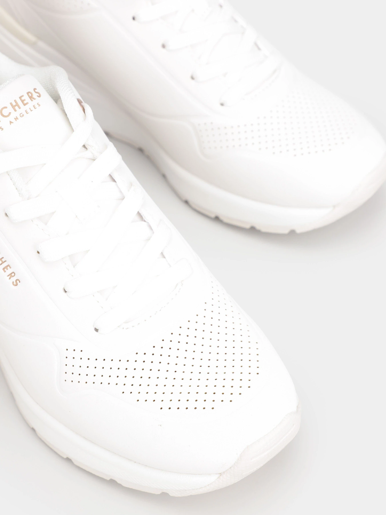 Кроссовки Skechers Million Air – Elevated Air модель 155401 WHT Кроссовки Skechers Million Air – Elevated Air модель 155401 WHT Фото