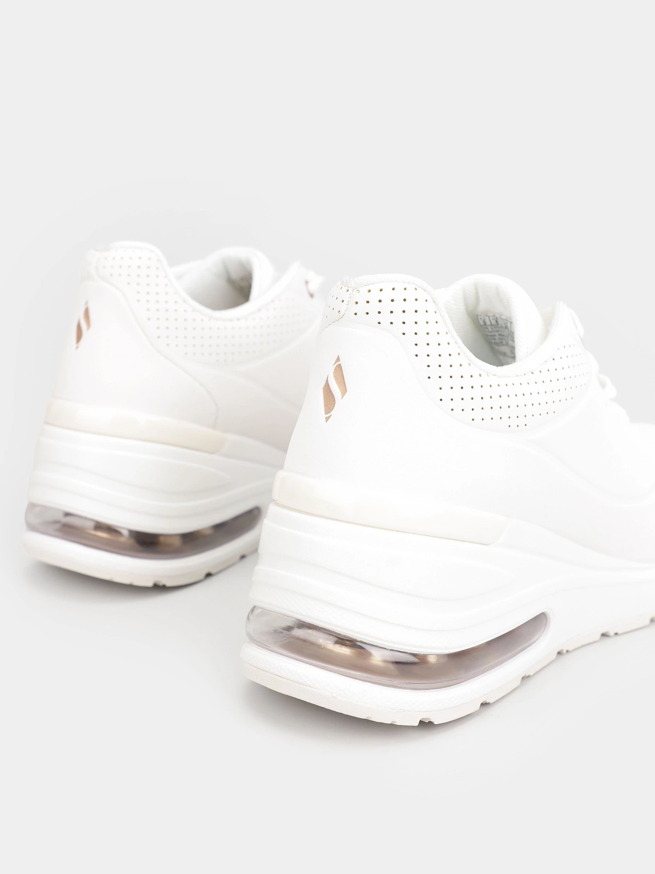 Кроссовки Skechers Million Air – Elevated Air модель 155401 WHT Кроссовки Skechers Million Air – Elevated Air модель 155401 WHT Фото