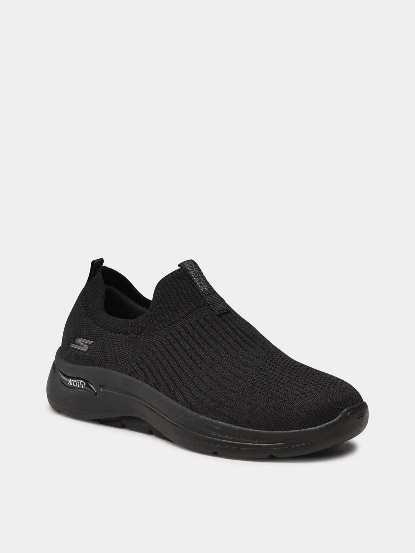 Слипоны и мокасины Skechers Skechers GOwalk Arch Fit - Iconic модель 124409 BBK Слипоны и мокасины Skechers Skechers GOwalk Arch Fit - Iconic модель 124409 BBK Фото
