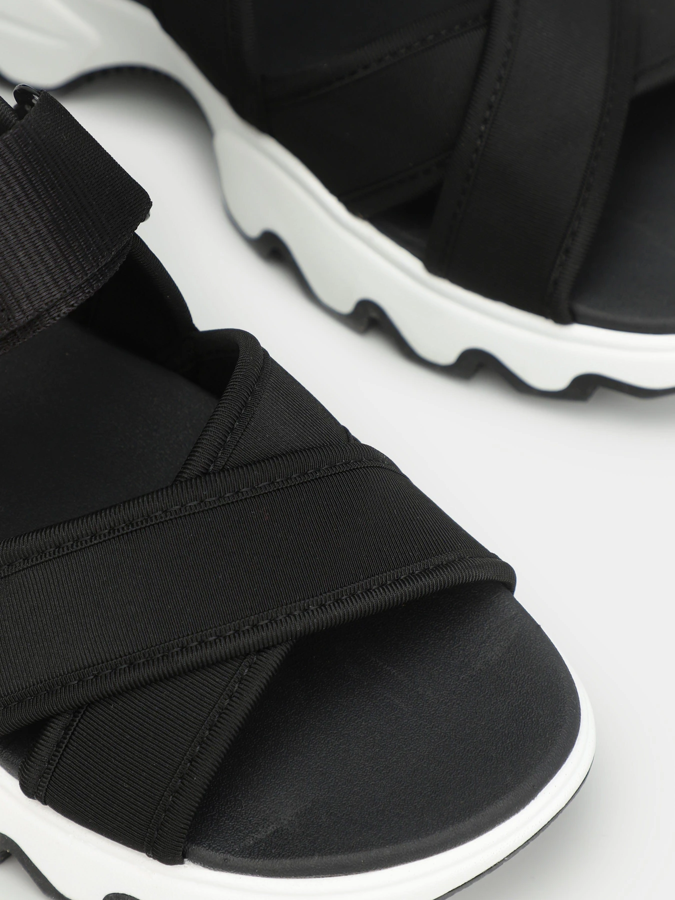Сандалії Skechers Big Lug модель 119710 BLK Фото