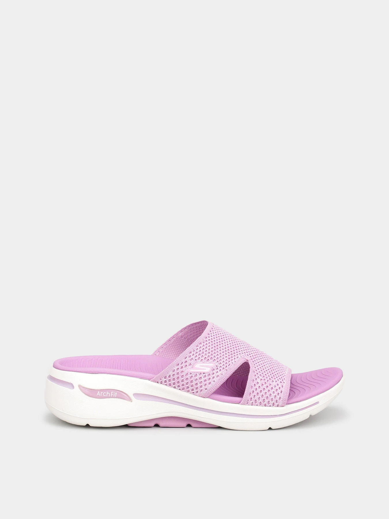 Шлёпанцы Skechers GO Walk Arch Fit модель 140274 LAV Шлёпанцы Skechers GO Walk Arch Fit модель 140274 LAV Фото
