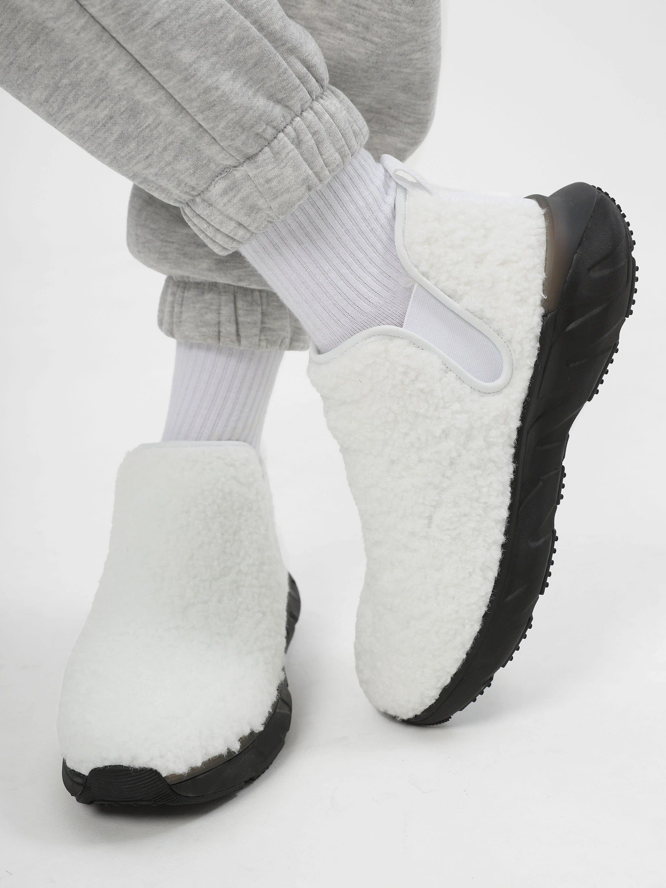 Черевики та чоботи Skechers Work: Max Cushioning Arch Fit Slip Resistant модель 133285 W Черевики та чоботи Skechers Work: Max Cushioning Arch Fit Slip Resistant модель 133285 W Фото