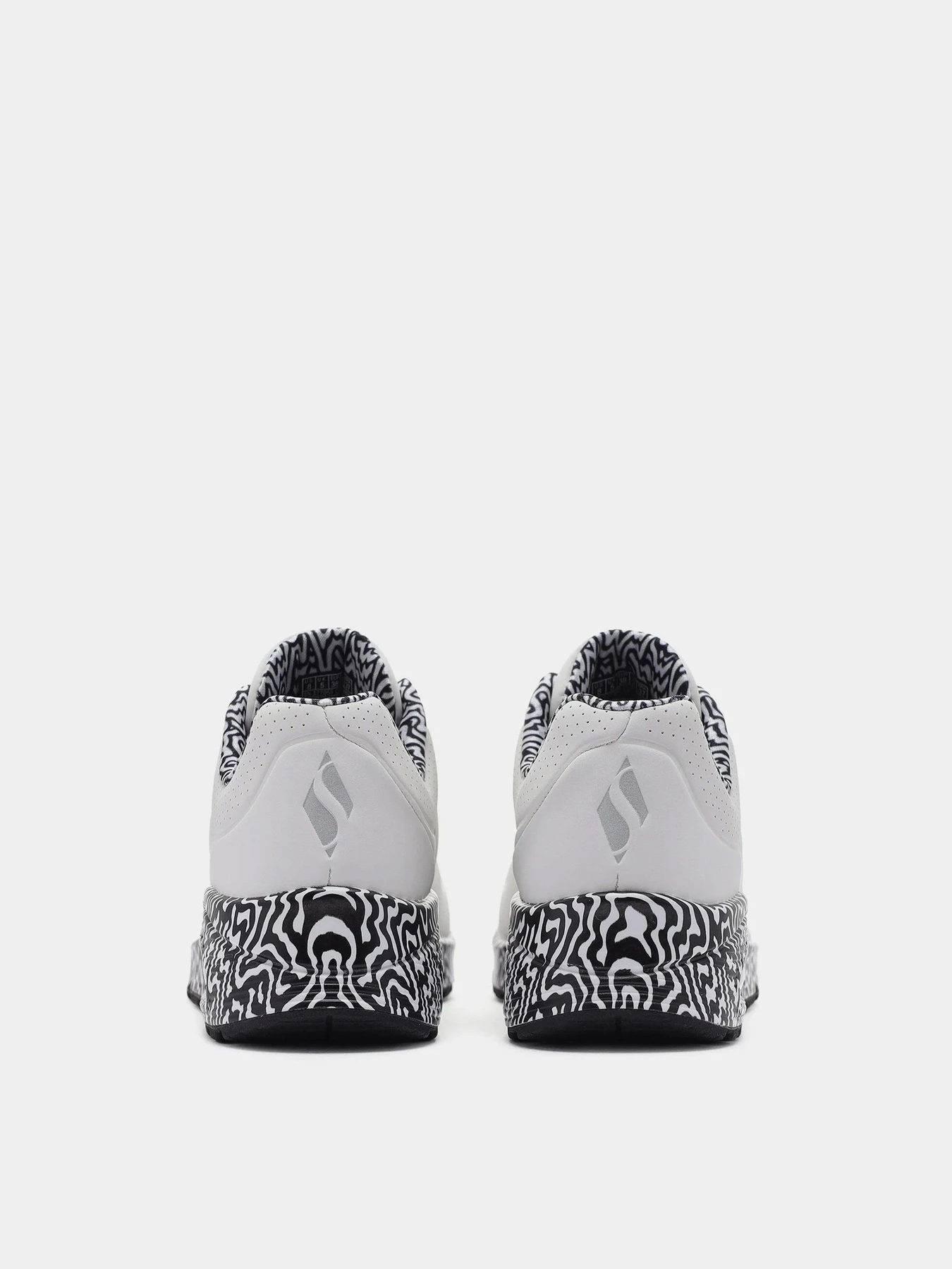 Кросівки Skechers Jen Stark: Uno - Mini Drip модель 177959 WBK Кросівки Skechers Jen Stark: Uno - Mini Drip модель 177959 WBK Фото
