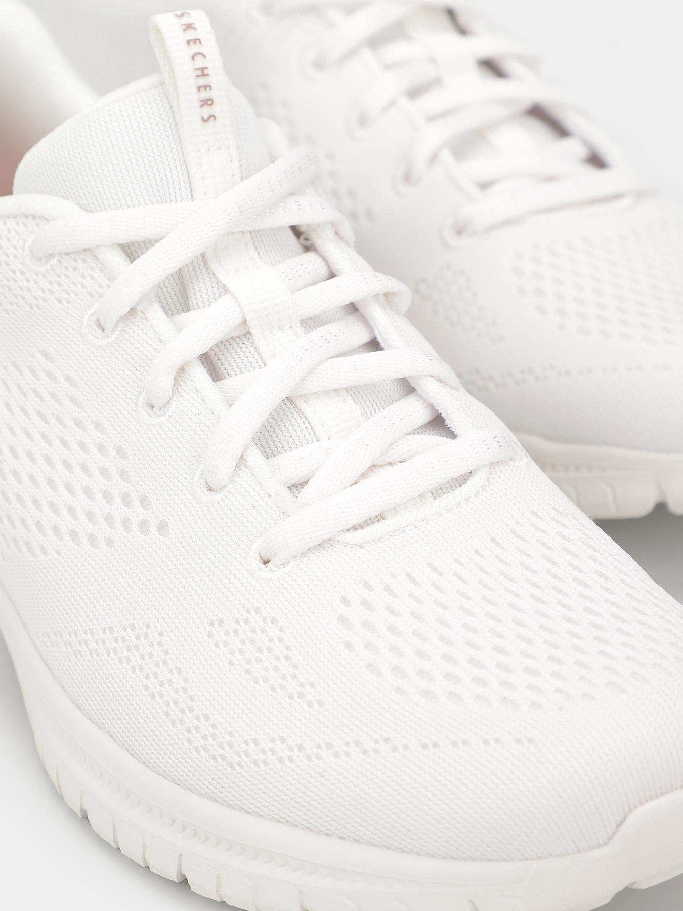 Кроссовки Skechers Virtue - Ambrosia модель 104430 OFWT Кроссовки Skechers Virtue - Ambrosia модель 104430 OFWT Фото