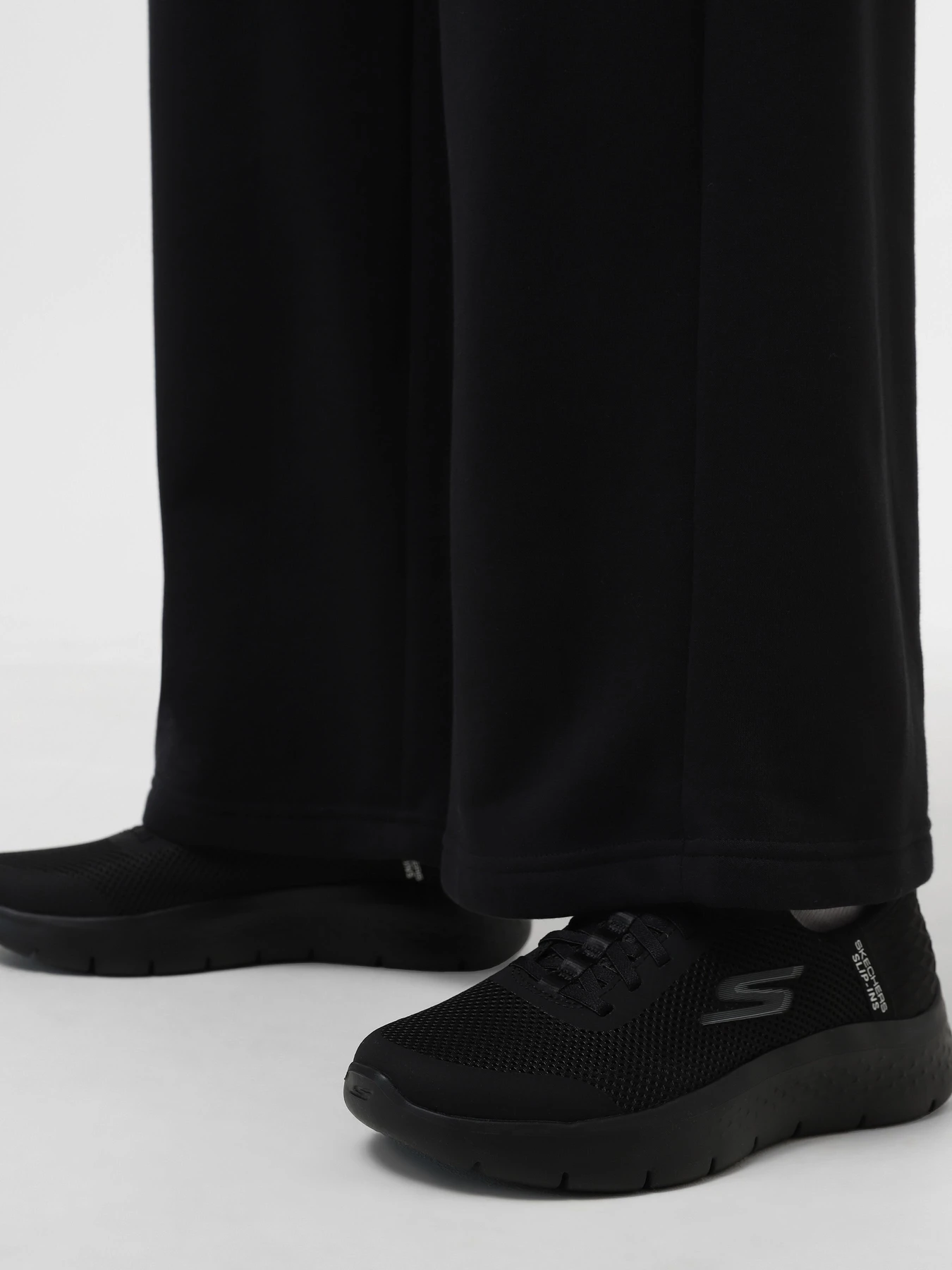 Кроссовки Skechers Slip-ins: GO Walk Flex - Grand Entry модель 124836 BBK Фото