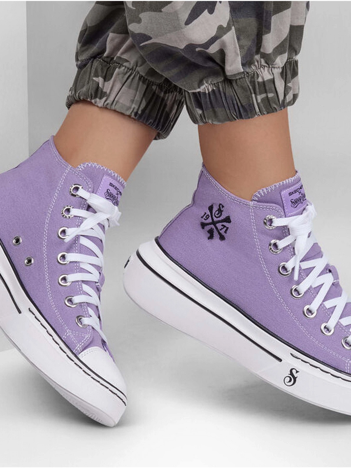 Кеды Skechers SNOOP ONE модель 186030 LAV Кеды Skechers SNOOP ONE модель 186030 LAV Фото