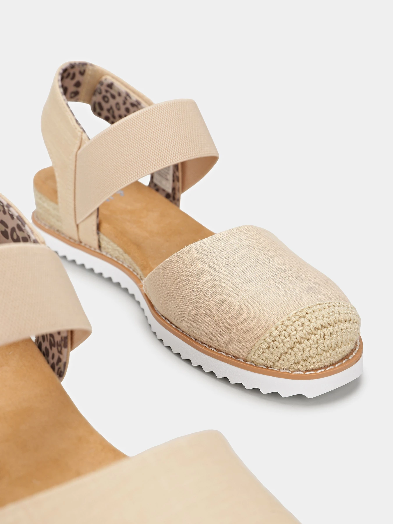 Босоніжки Skechers DESERT KISS модель 114132 NAT Фото