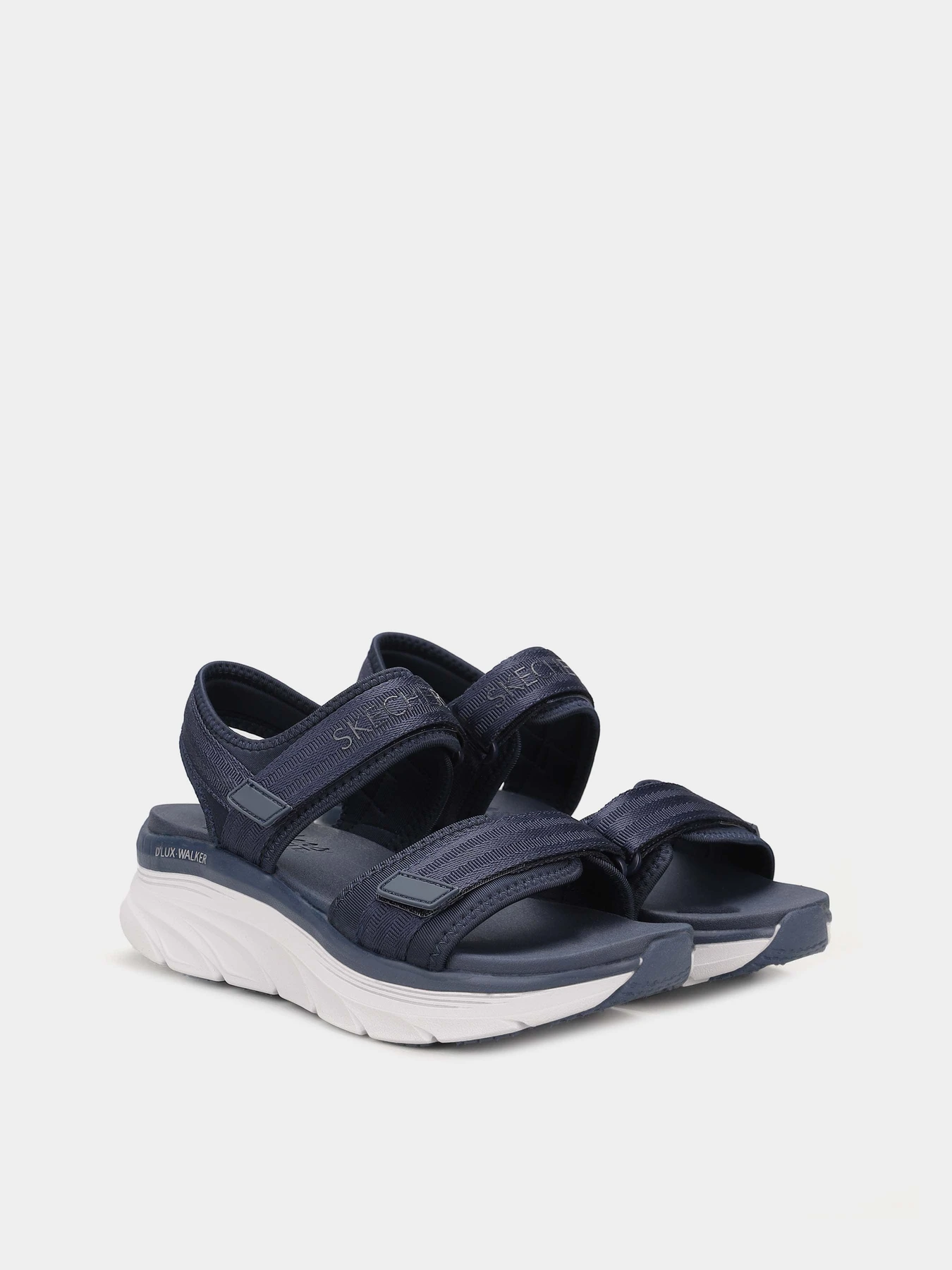 Сандалии Skechers "
D'LUX WALKER SANDAL" модель 119823 NVY Сандалии Skechers "
D'LUX WALKER SANDAL" модель 119823 NVY Фото
