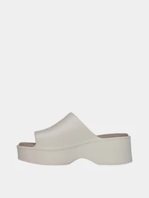 Шльопанці Skechers "
FOAMIES RAVE" модель 111660 NAT Фото