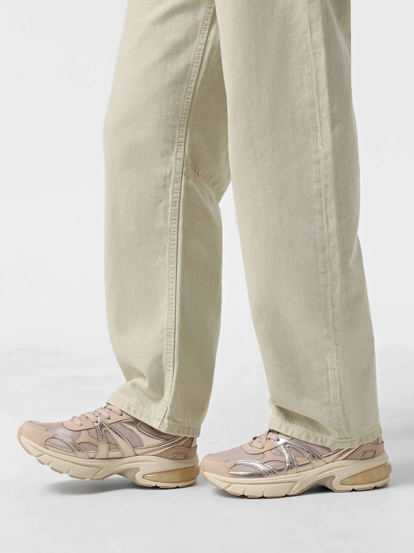 Кроссовки Skechers SKECHERS SHADOW модель 177357 SND Фото