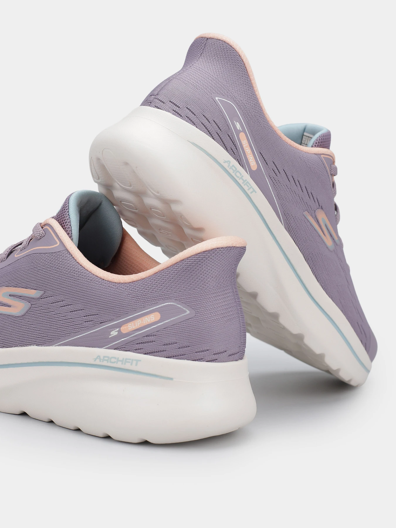 Кроссовки Skechers GO WALK ARCH FIT N-JOY модель 125840 MVE Кроссовки Skechers GO WALK ARCH FIT N-JOY модель 125840 MVE Фото