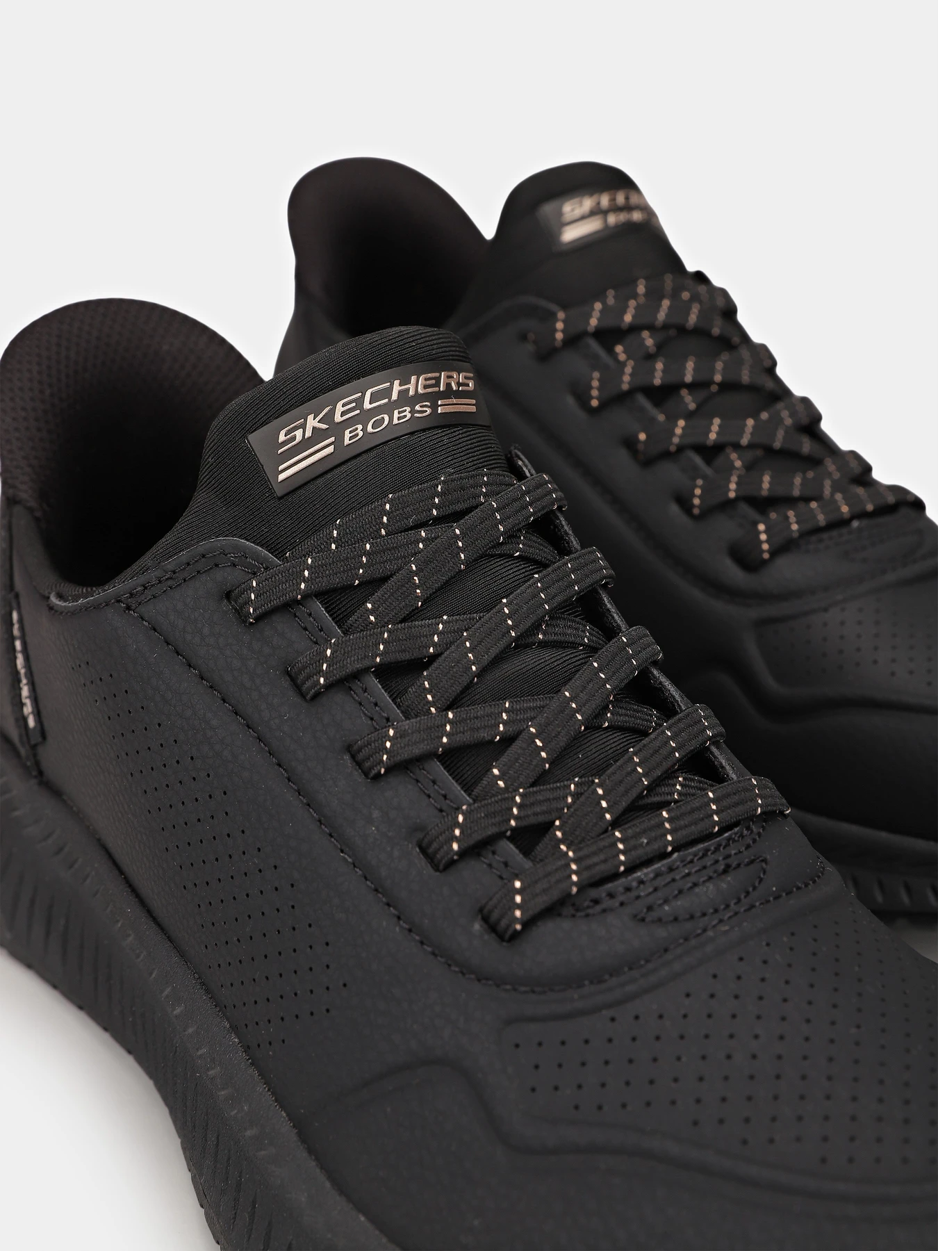 Кроссовки Skechers BOBS SQUAD 4 модель 117740 BBK Кроссовки Skechers BOBS SQUAD 4 модель 117740 BBK Фото