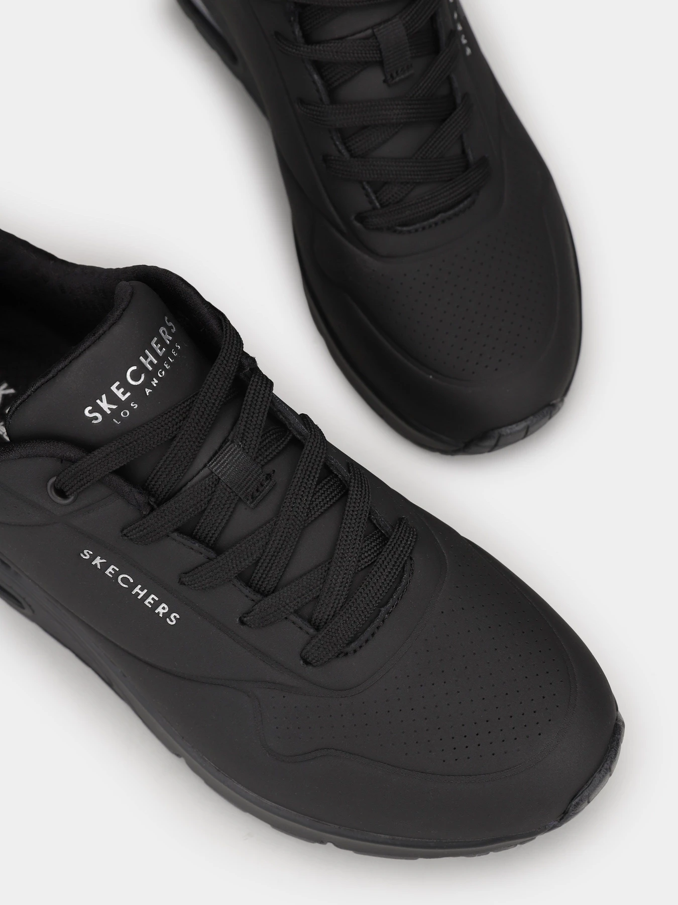 Кроссовки Skechers UNO модель 73667W BBK Кроссовки Skechers UNO модель 73667W BBK Фото