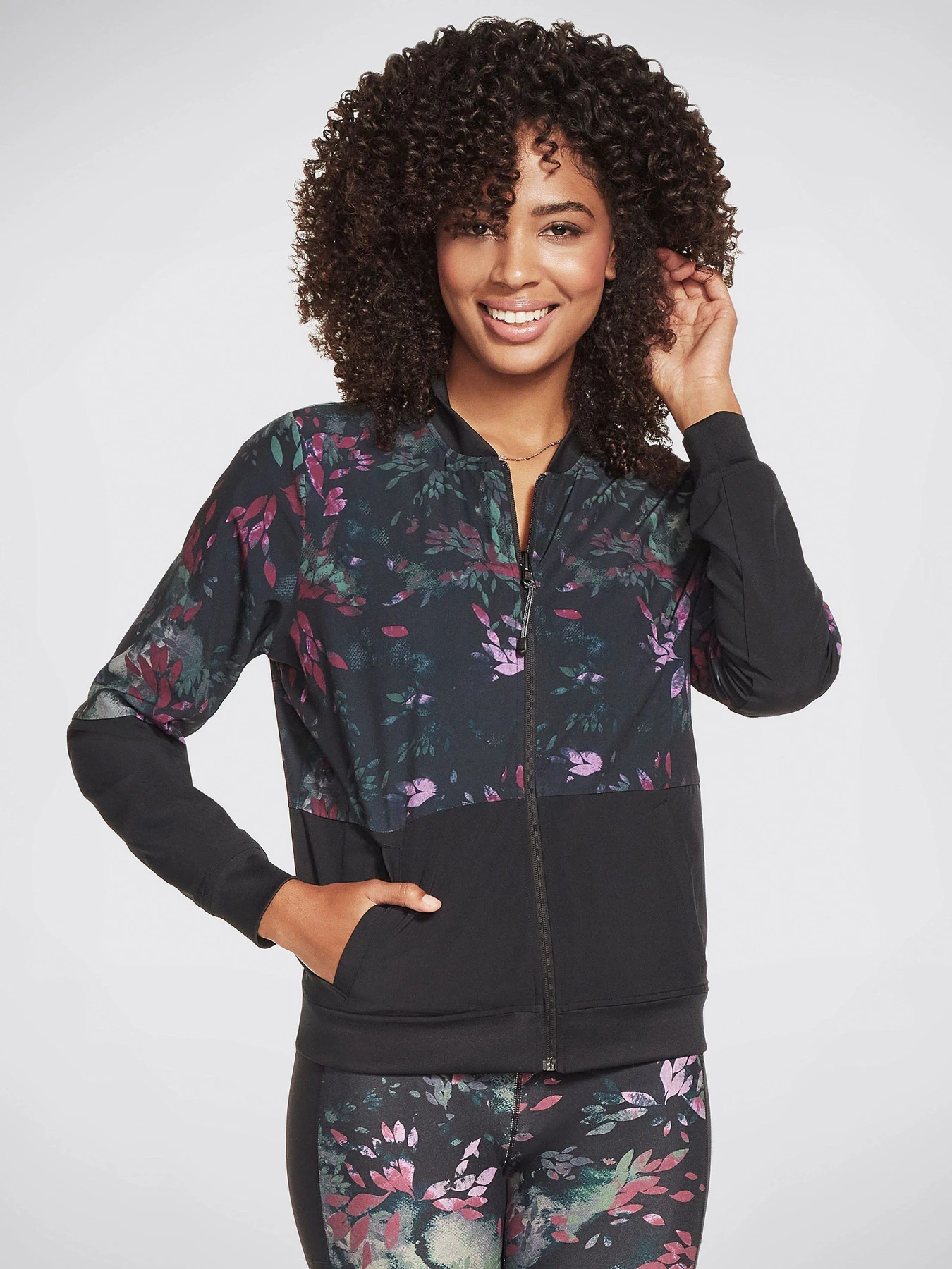 Куртки и дубленки Skechers GOwalk Wear™ модель W1JA139 BMLT Куртки и дубленки Skechers GOwalk Wear™ модель W1JA139 BMLT Фото