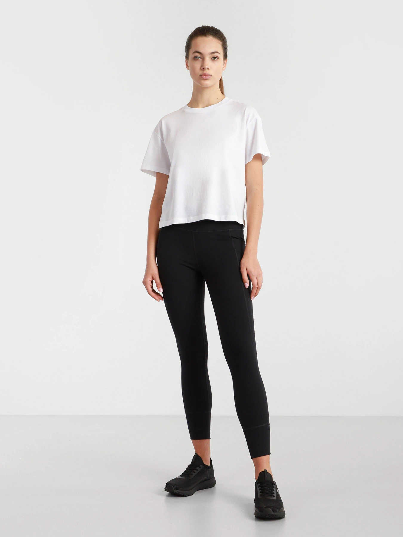 Брюки Skechers Apparel GOwalk модель W4LG125 BLK Фото