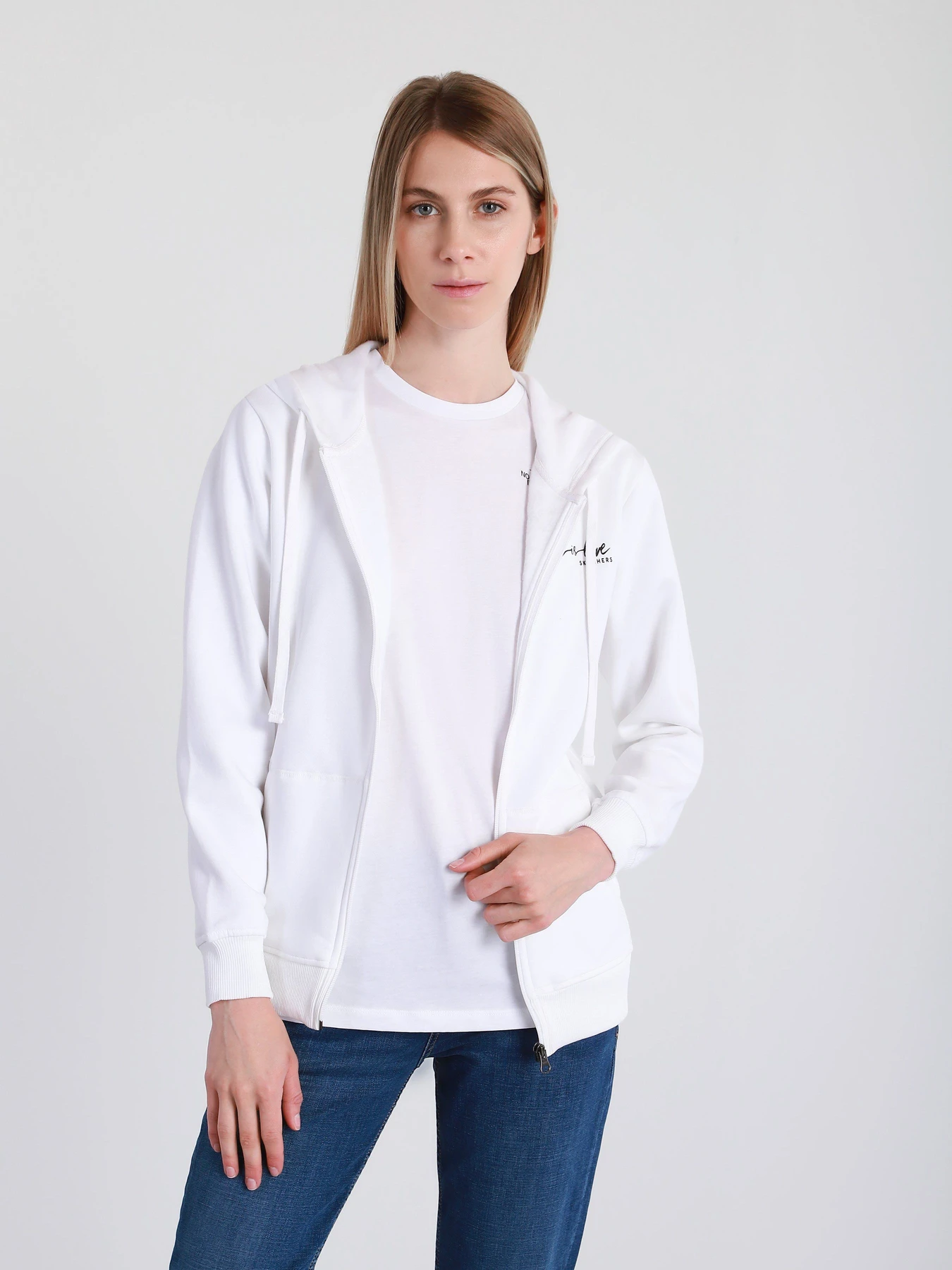 Худи и свитшоты Skechers Skechers x JGoldcrown: Diamond Heart модель JWJA6 WHT Худи и свитшоты Skechers Skechers x JGoldcrown: Diamond Heart модель JWJA6 WHT Фото