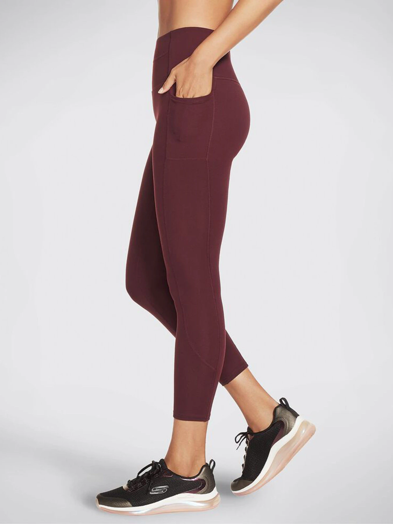 Штани Skechers GOWALK Backbend 7/8 модель W03LG31B PUR Штани Skechers GOWALK Backbend 7/8 модель W03LG31B PUR Фото