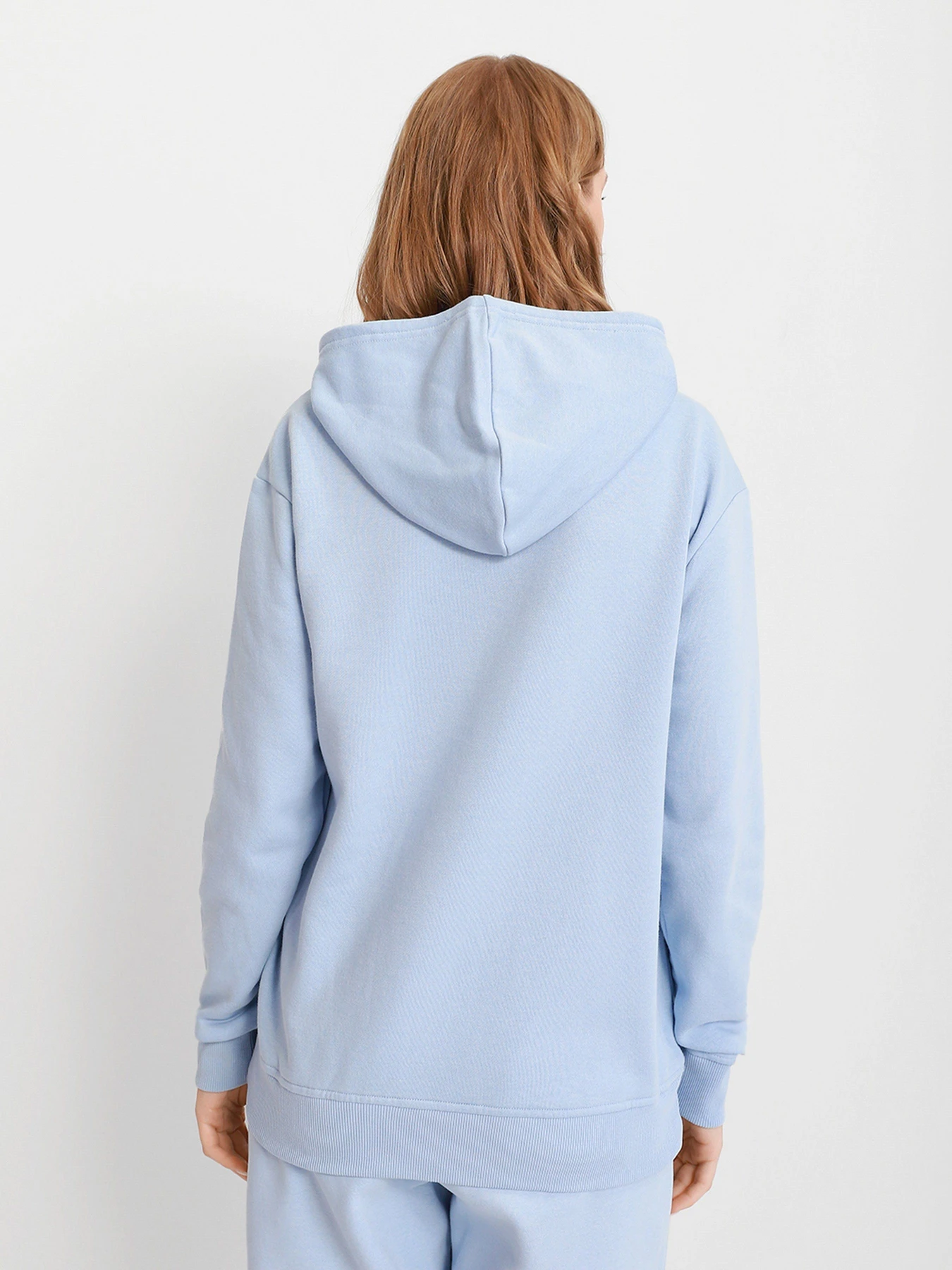 Худі та світшоти Skechers BLOCK HERITAGE PULLOVER HOODIE модель WHD60 BLPW Худі та світшоти Skechers BLOCK HERITAGE PULLOVER HOODIE модель WHD60 BLPW Фото