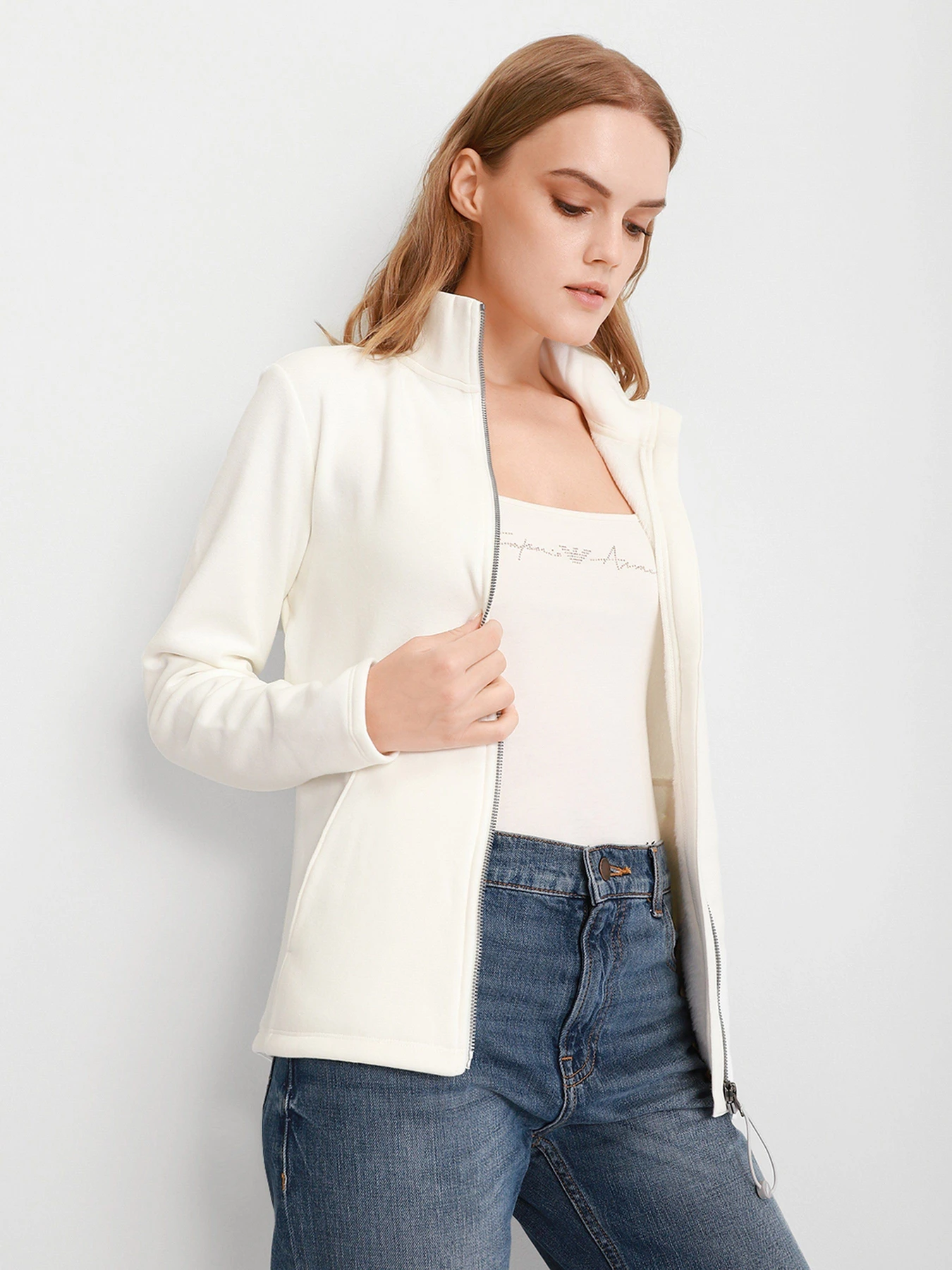 Худі та світшоти Skechers GOSNUGGLE JACKET модель W3JA235 OFWT Фото