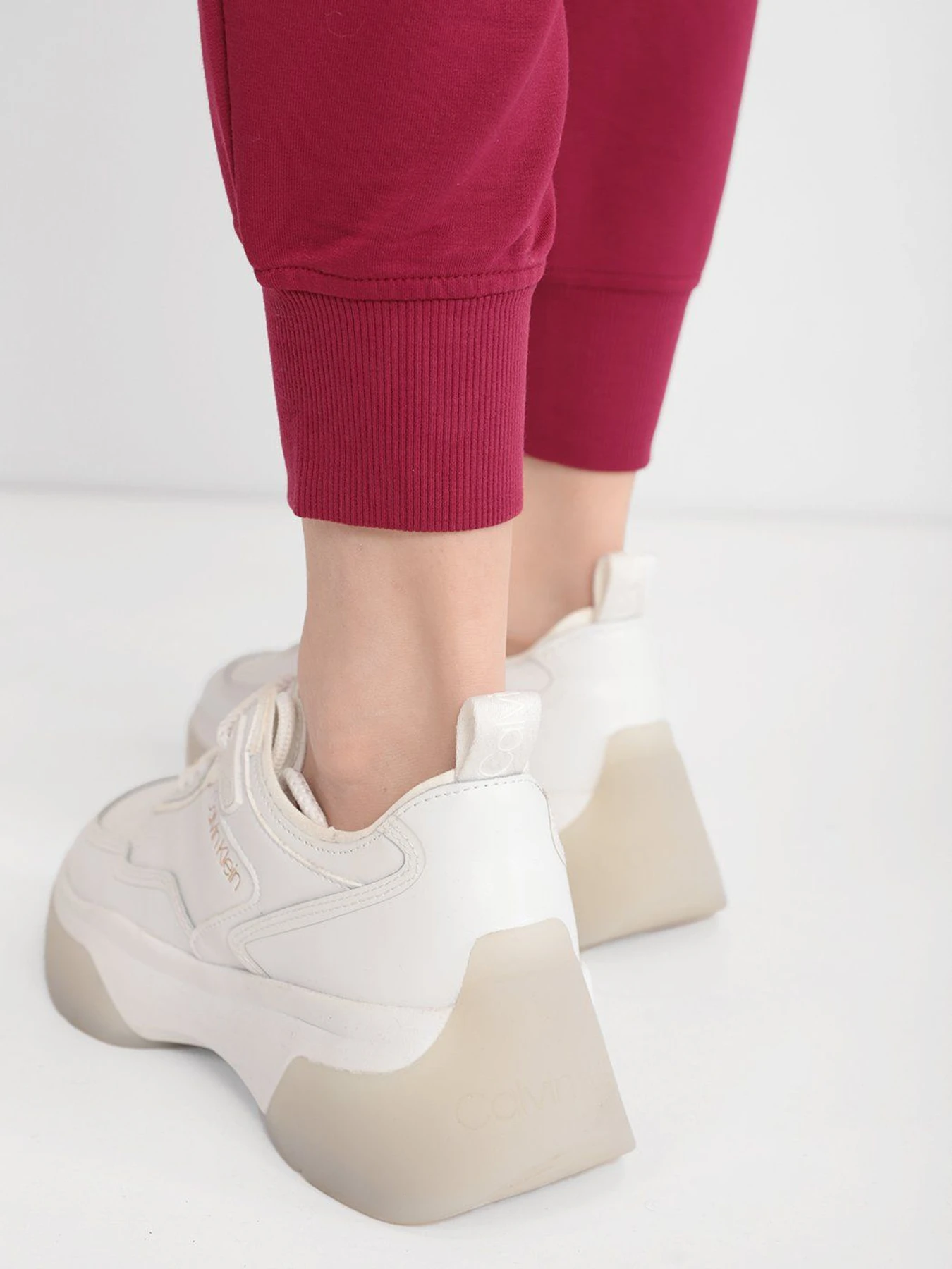 Брюки Skechers RESTFUL JOGGER модель W03PT49 RAS Брюки Skechers RESTFUL JOGGER модель W03PT49 RAS Фото