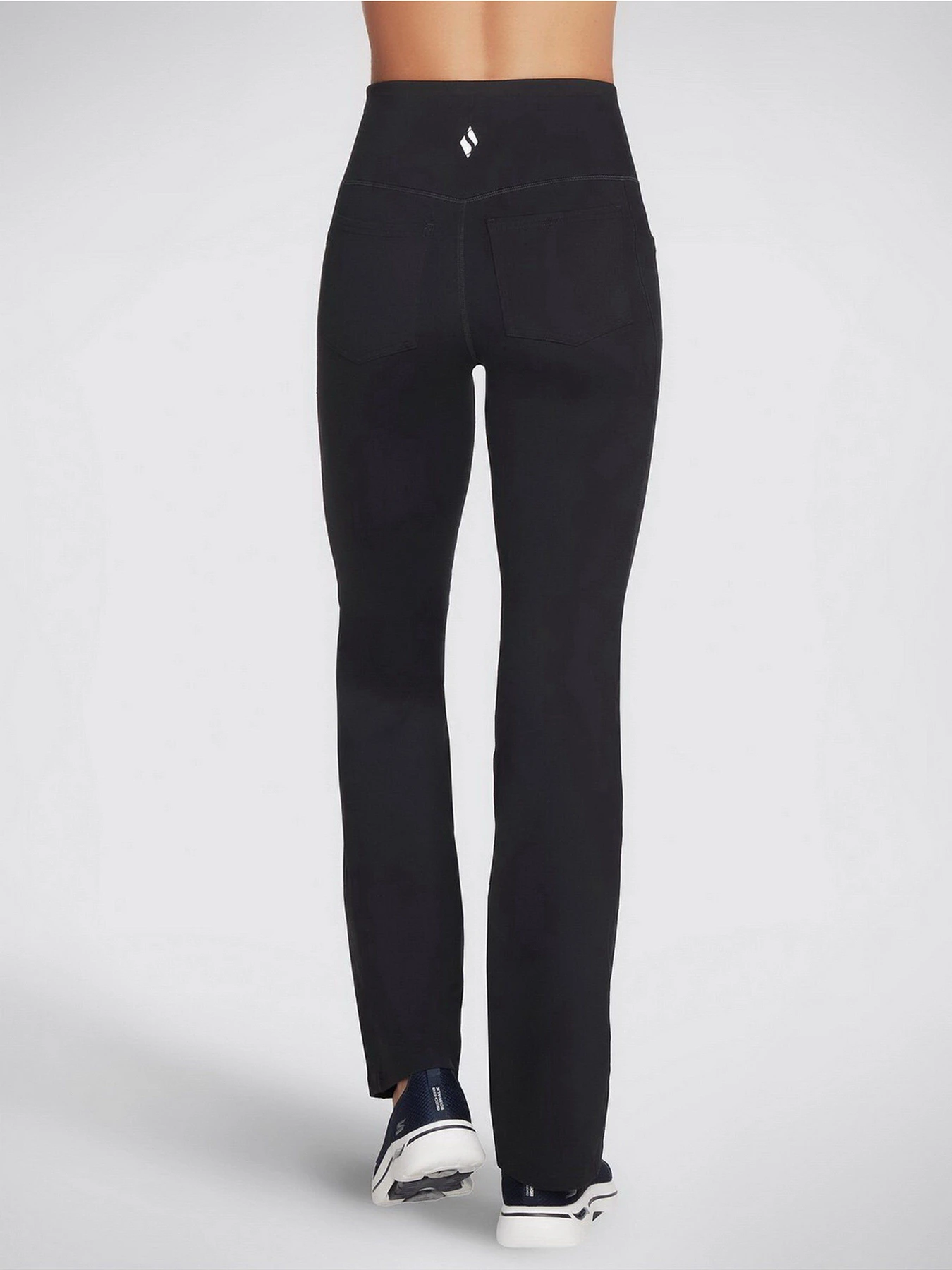 Брюки Skechers  GO LOUNGE Wear Restful Jogger модель W03PT145 BLK Фото