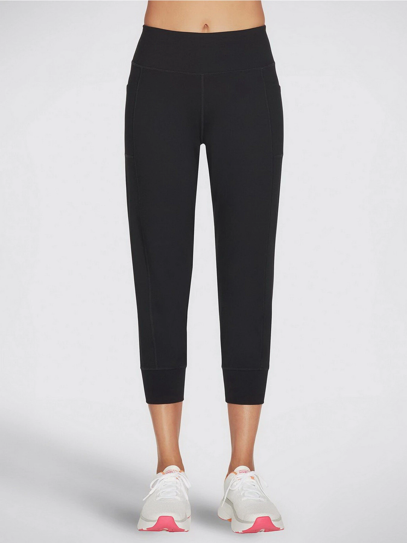 Брюки Skechers Go Walk Evolution Crop Jogger модель W2CP28 BLK Брюки Skechers Go Walk Evolution Crop Jogger модель W2CP28 BLK Фото