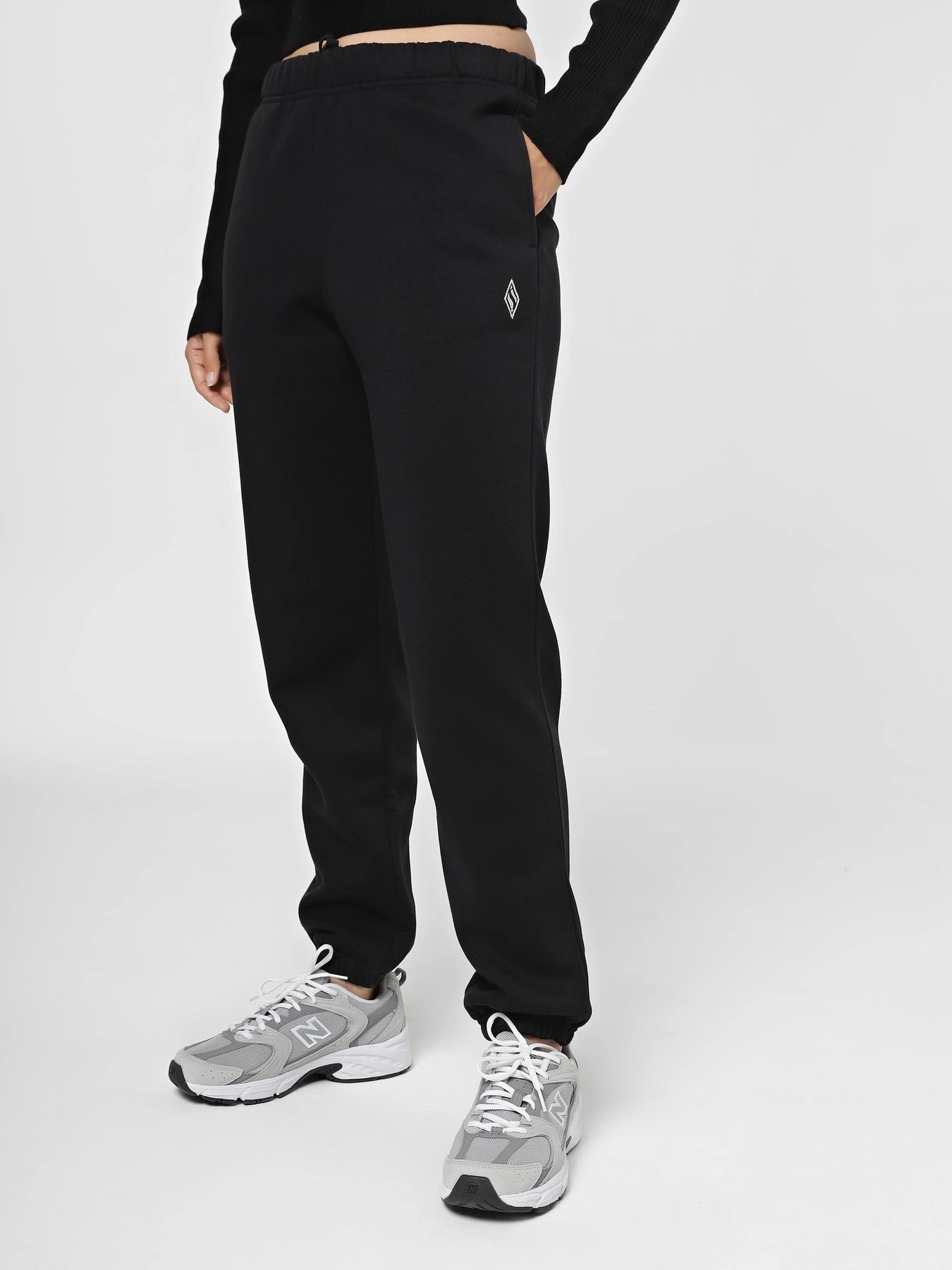 Брюки Skechers Sketch-Sweats Classic модель PT5 BLK Фото