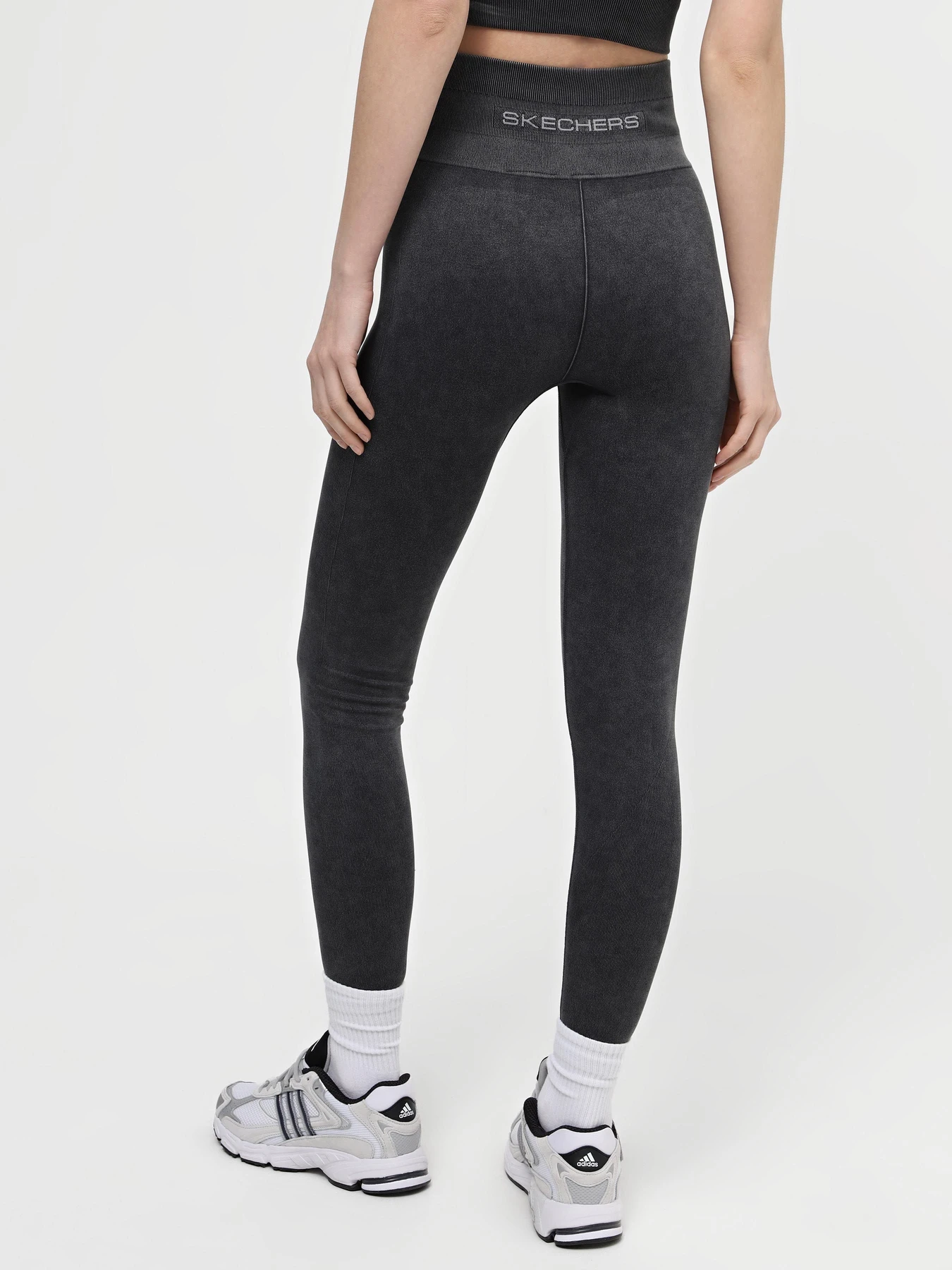 Брюки Skechers GO Walk Hw 7/8 Legging II модель LG31 BLK Брюки Skechers GO Walk Hw 7/8 Legging II модель LG31 BLK Фото