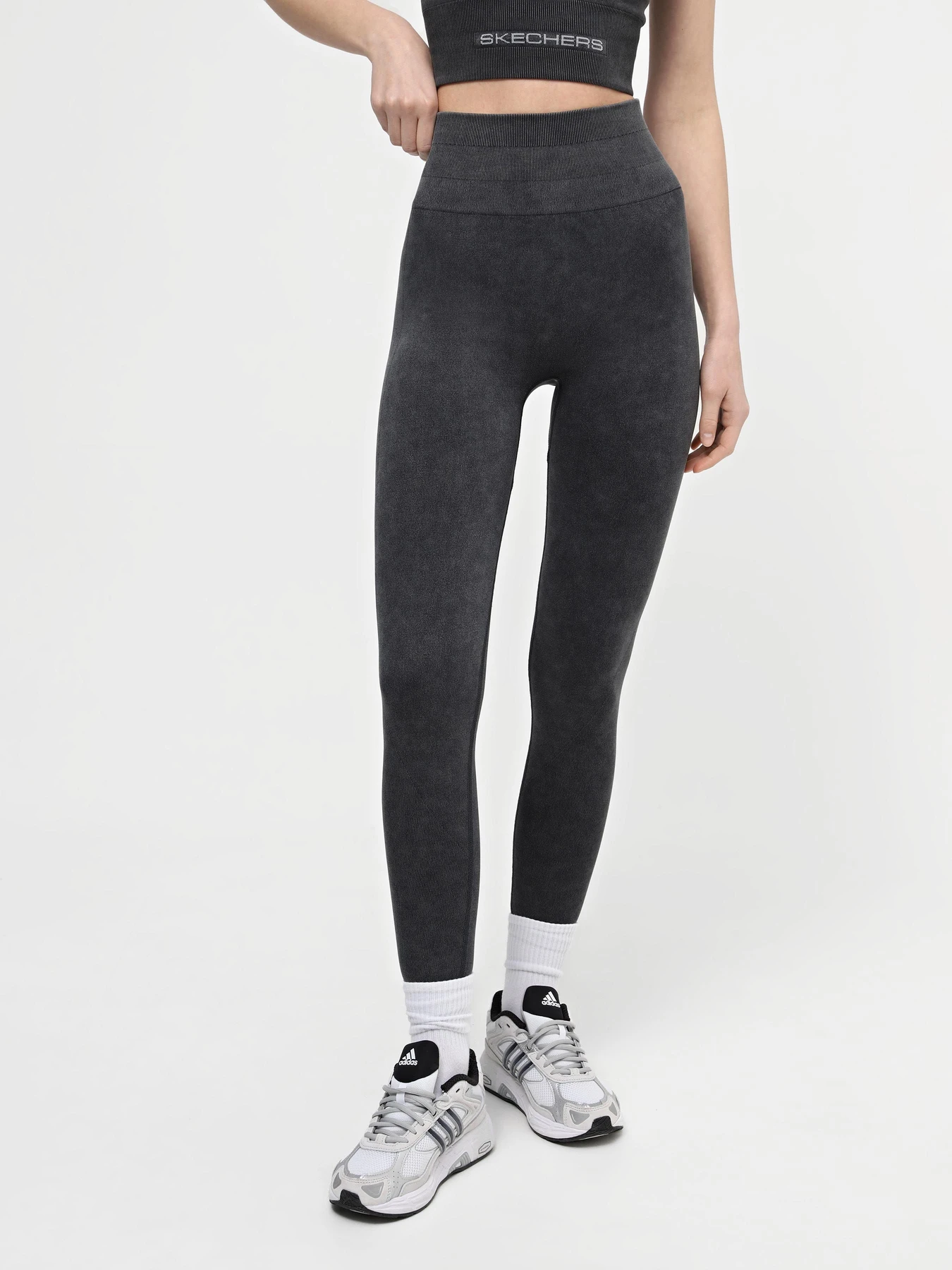 Брюки Skechers GO Walk Hw 7/8 Legging II модель LG31 BLK Брюки Skechers GO Walk Hw 7/8 Legging II модель LG31 BLK Фото