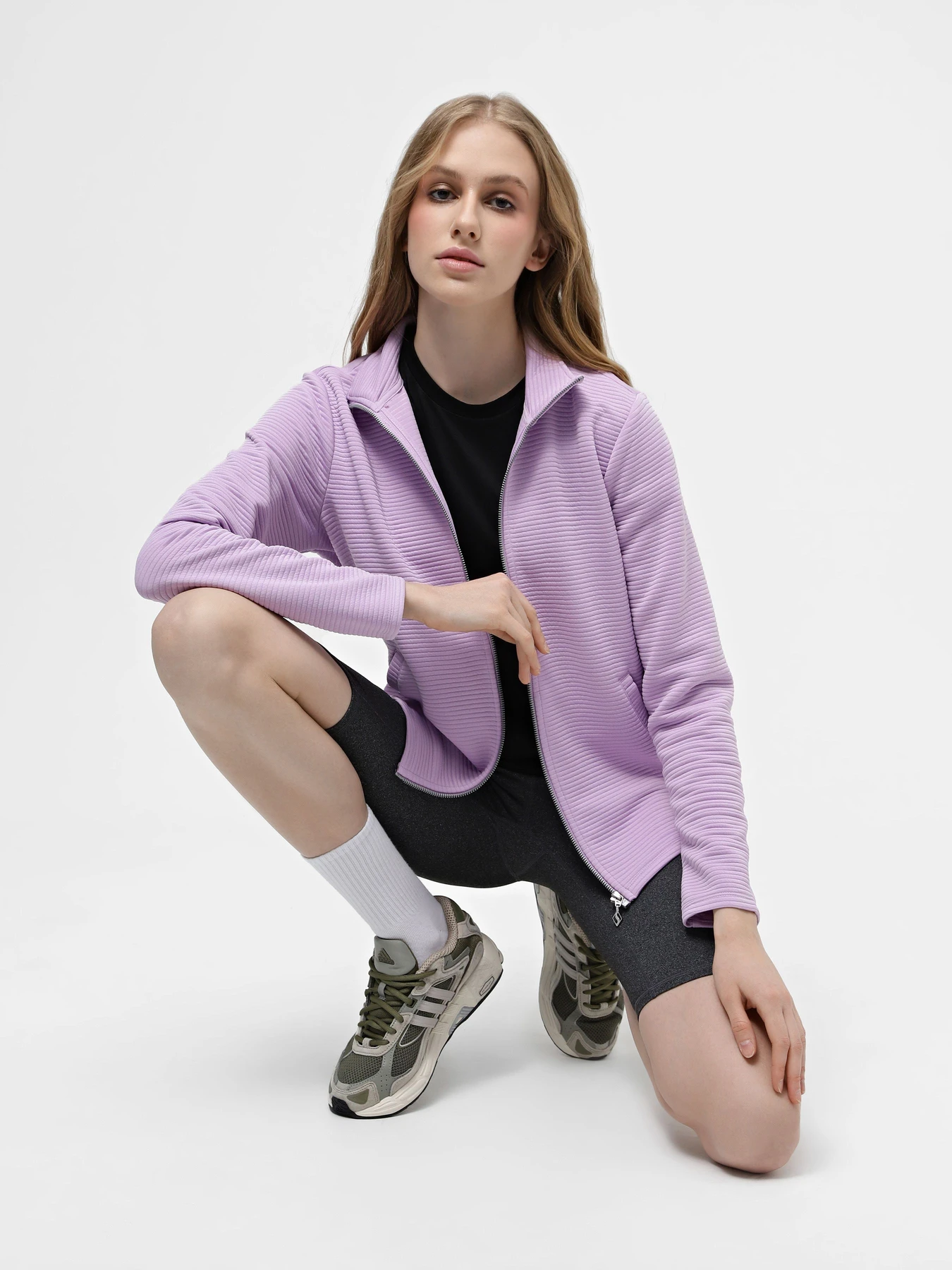 Худи и свитшоты Skechers GO Walk Wear Shine модель JA78 BKMT Фото