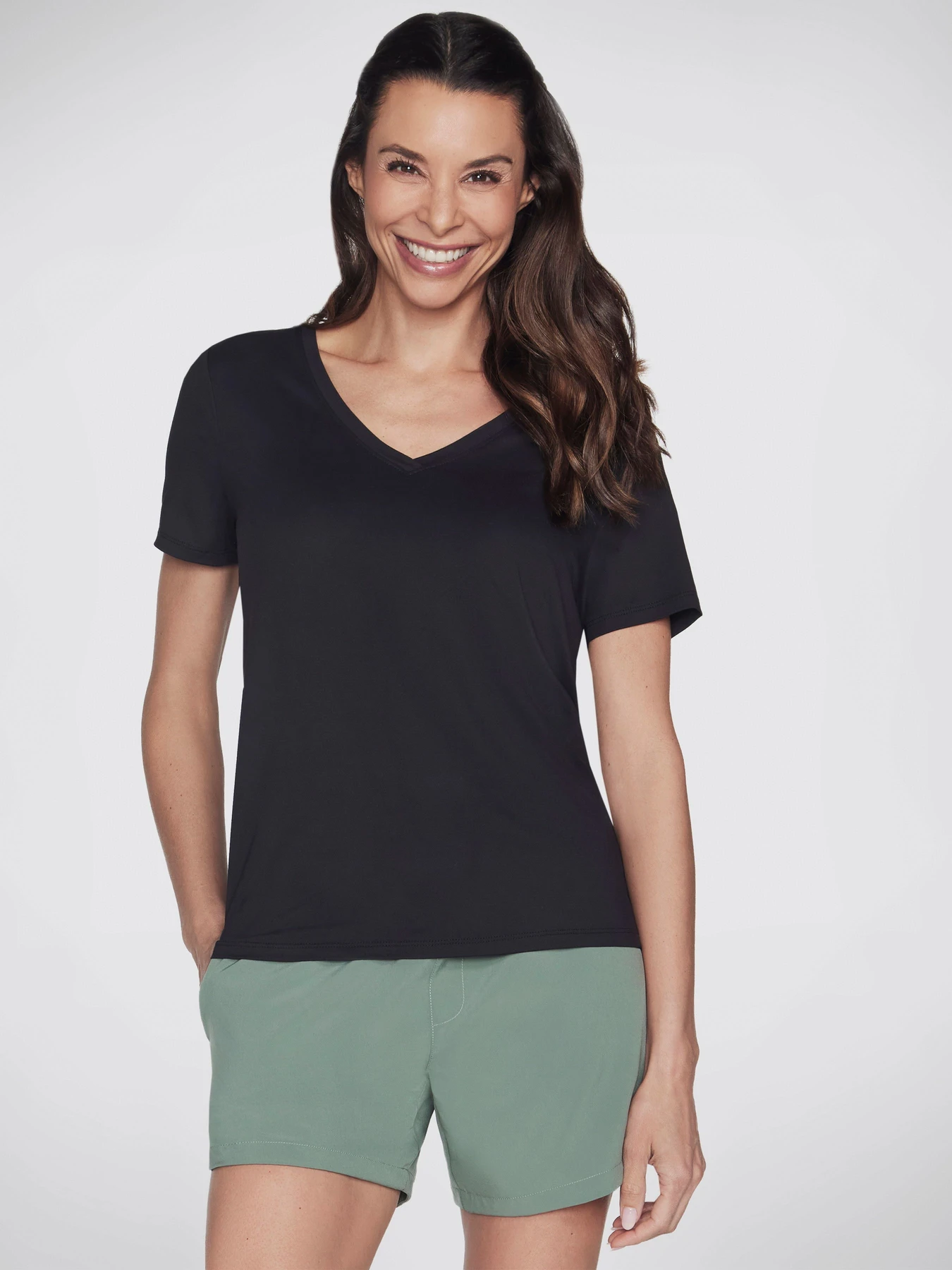 Футболки і поло Skechers Godri Serene Vneck Top модель TP58 BLK Фото