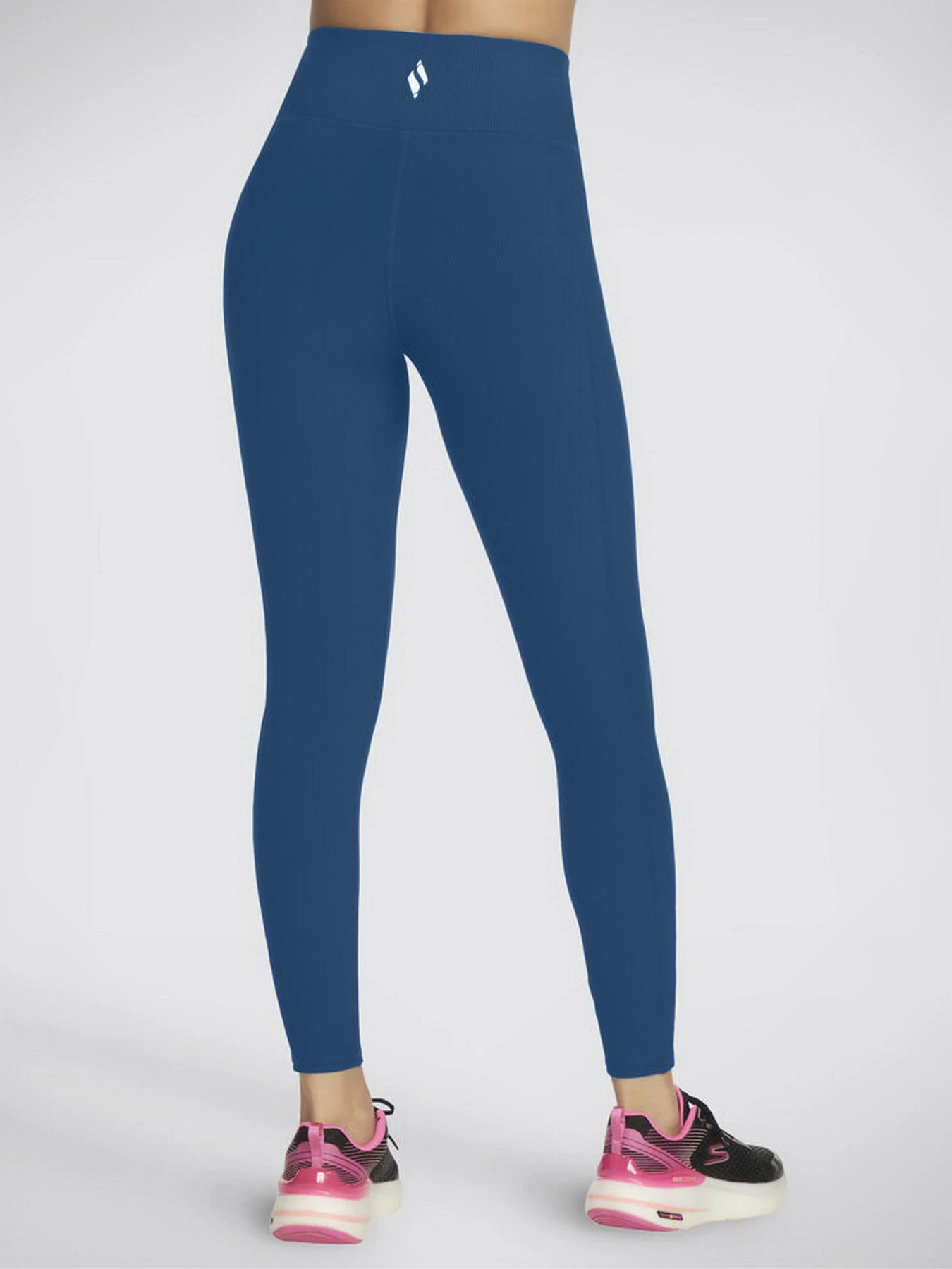 Брюки Skechers Go Flex Rib модель LG2 TLNV Брюки Skechers Go Flex Rib модель LG2 TLNV Фото