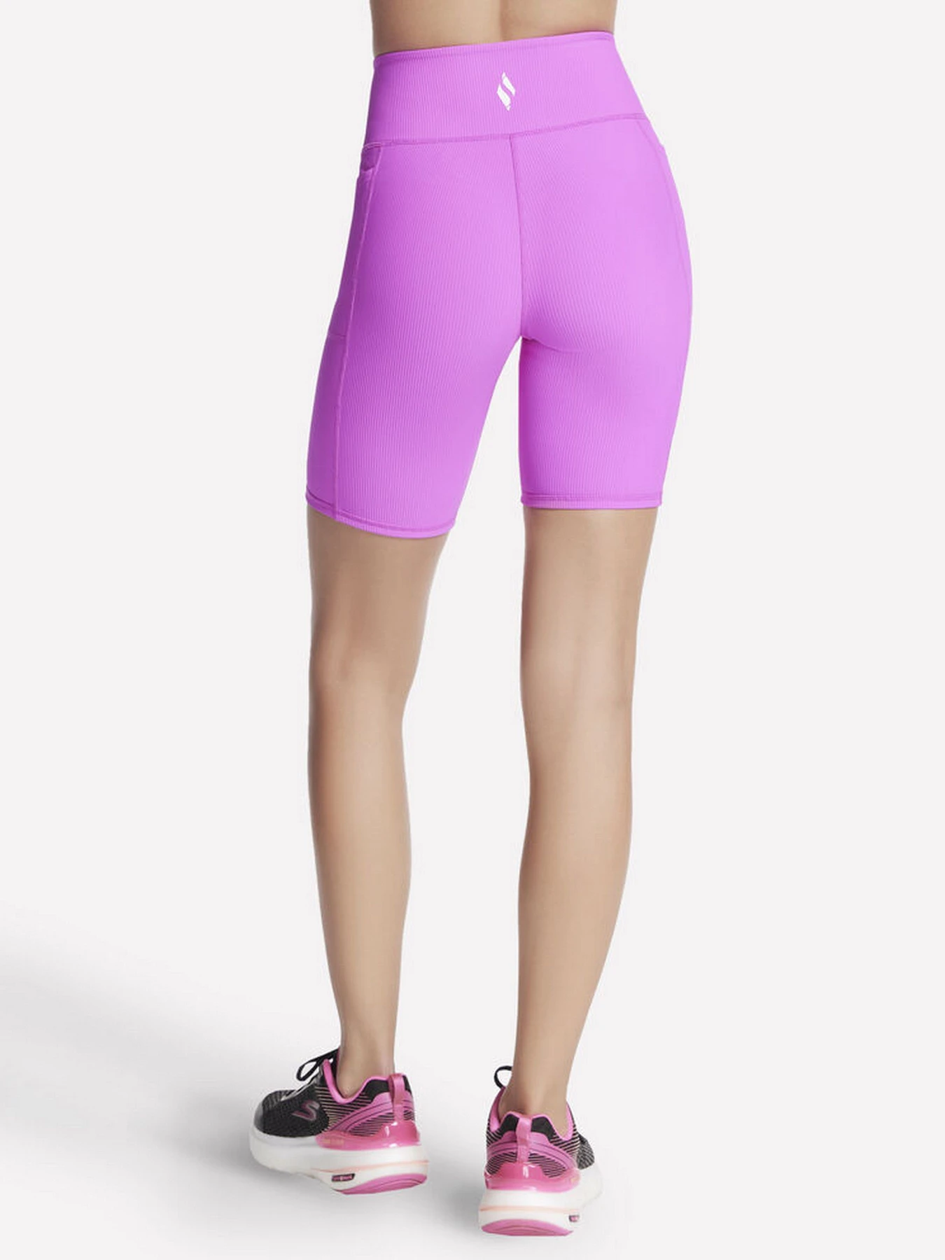 Шорты Skechers GOFLEX RIB HW 8" BIKE SHORT модель SH32 NPLV Шорты Skechers GOFLEX RIB HW 8" BIKE SHORT модель SH32 NPLV Фото