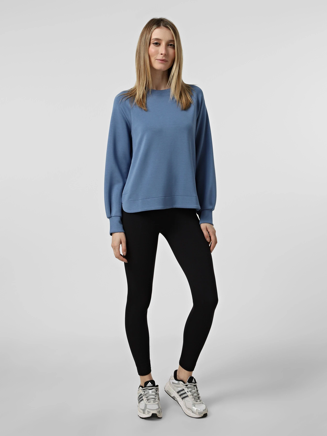Худі та світшоти Skechers SKECHLUXE ELEVATE CREWNECK модель LT152 BLMV Фото