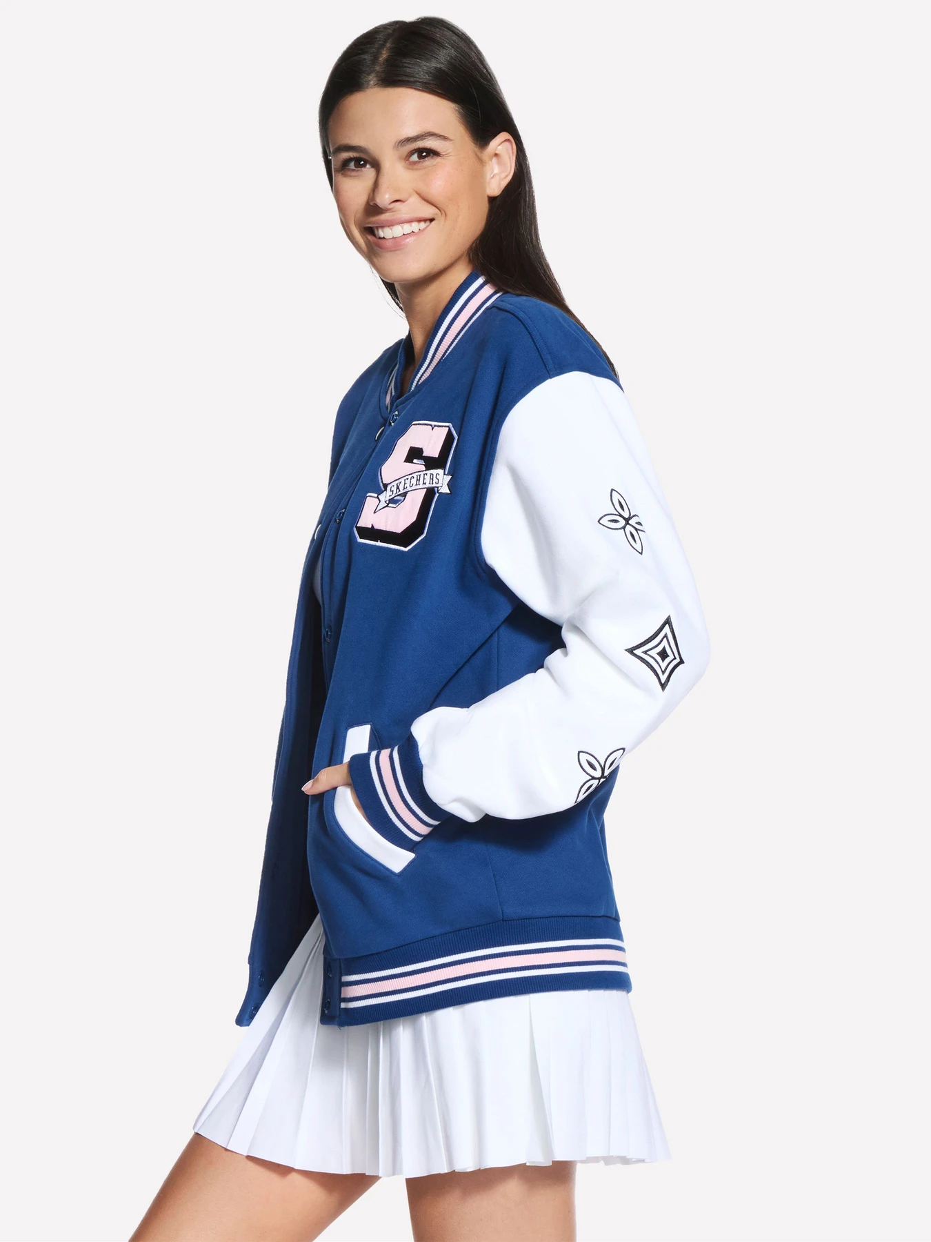 Куртки та дублянки Skechers SKECHERS STREET VARSITY JACKET модель JA351 PKBL Куртки та дублянки Skechers SKECHERS STREET VARSITY JACKET модель JA351 PKBL Фото