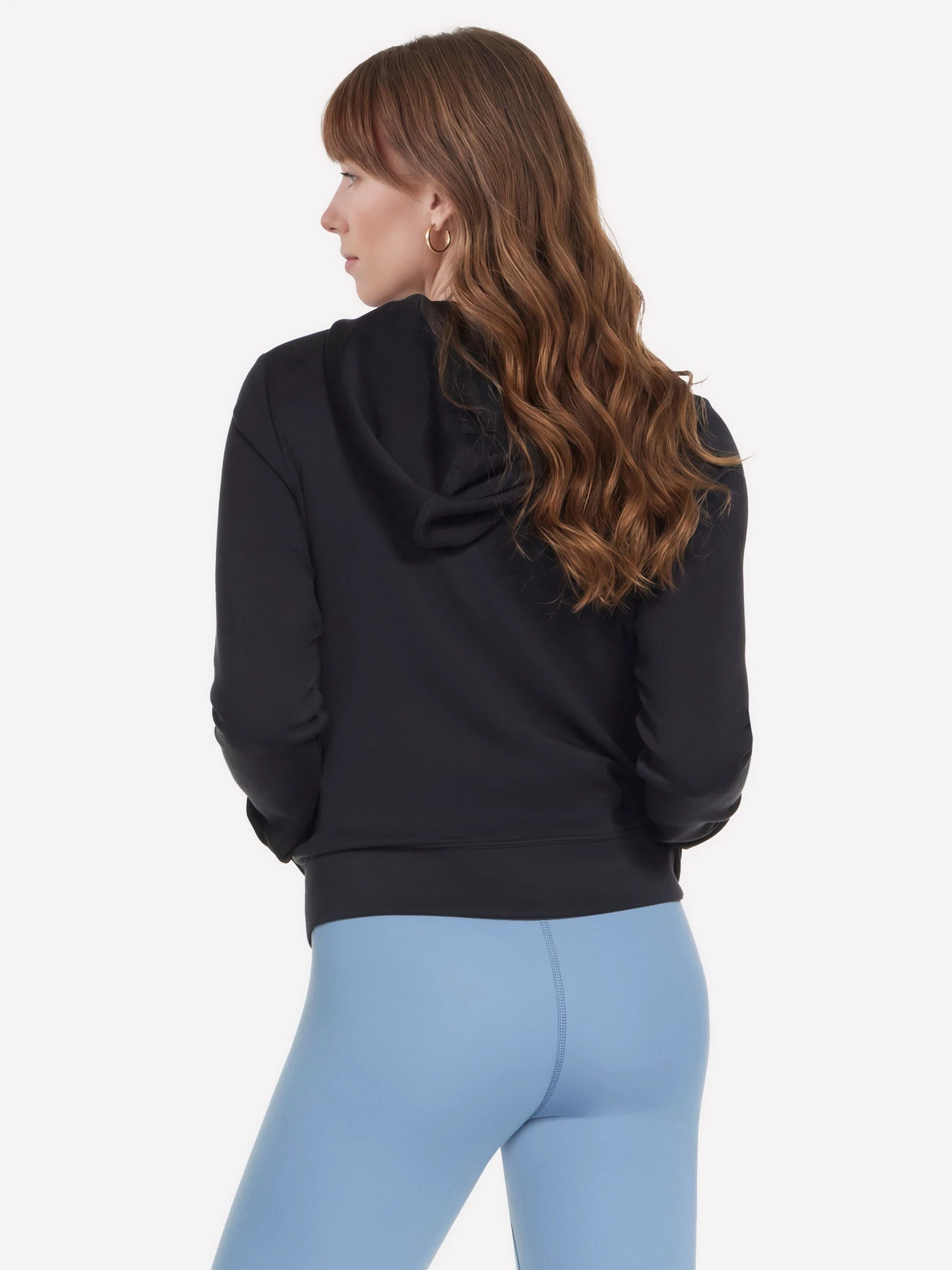 Худи и свитшоты Skechers SKECHLUXE ELEVATE HOODIE модель HD127 BLK Худи и свитшоты Skechers SKECHLUXE ELEVATE HOODIE модель HD127 BLK Фото