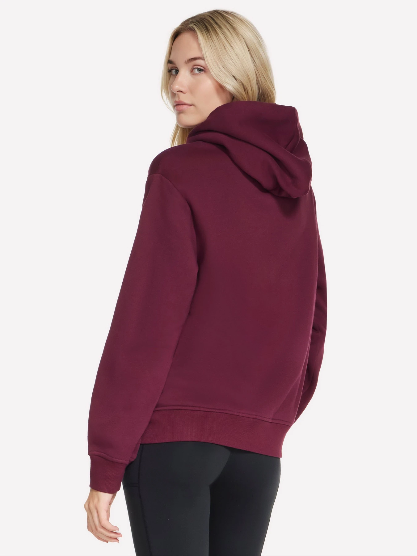 Худі та світшоти Skechers SKECHERS SIGNATURE HOODIE модель HD161 BUPK Худі та світшоти Skechers SKECHERS SIGNATURE HOODIE модель HD161 BUPK Фото