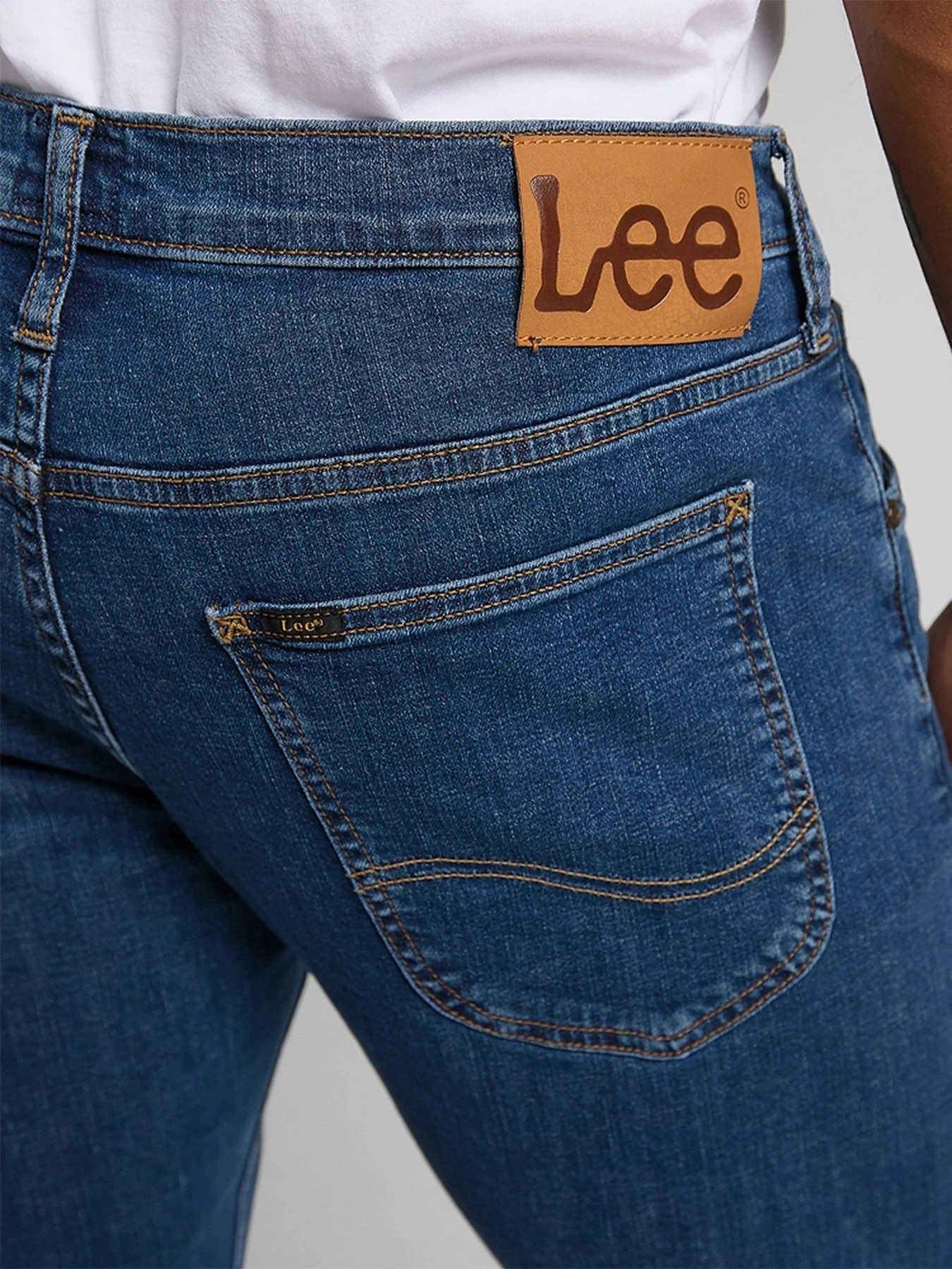 Джинсы Lee модель LEE246 Джинсы Lee модель LEE246 Фото