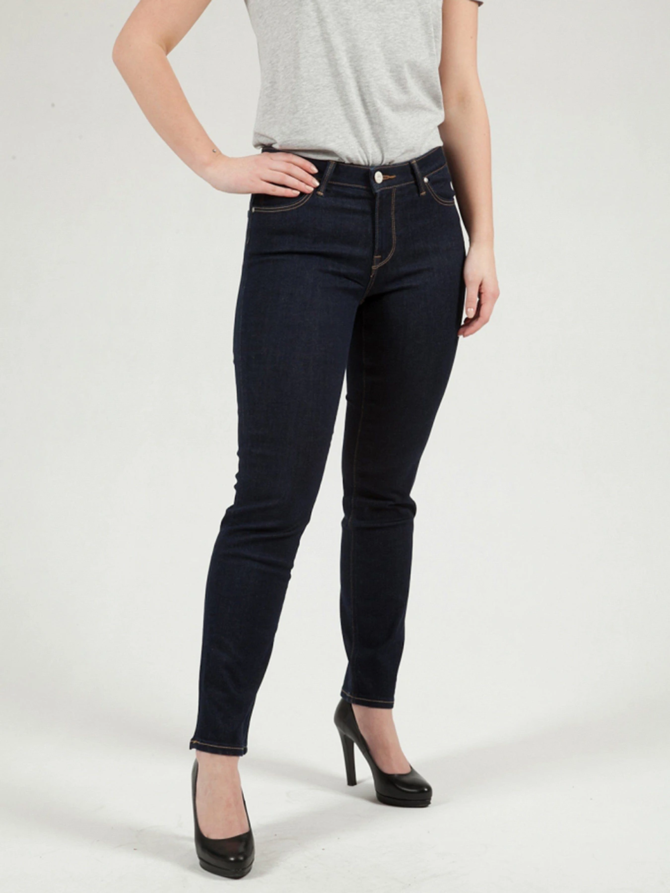 Джинси Lee Straight Classic модель L301FRFH_33 Джинси Lee Straight Classic модель L301FRFH_33 Фото